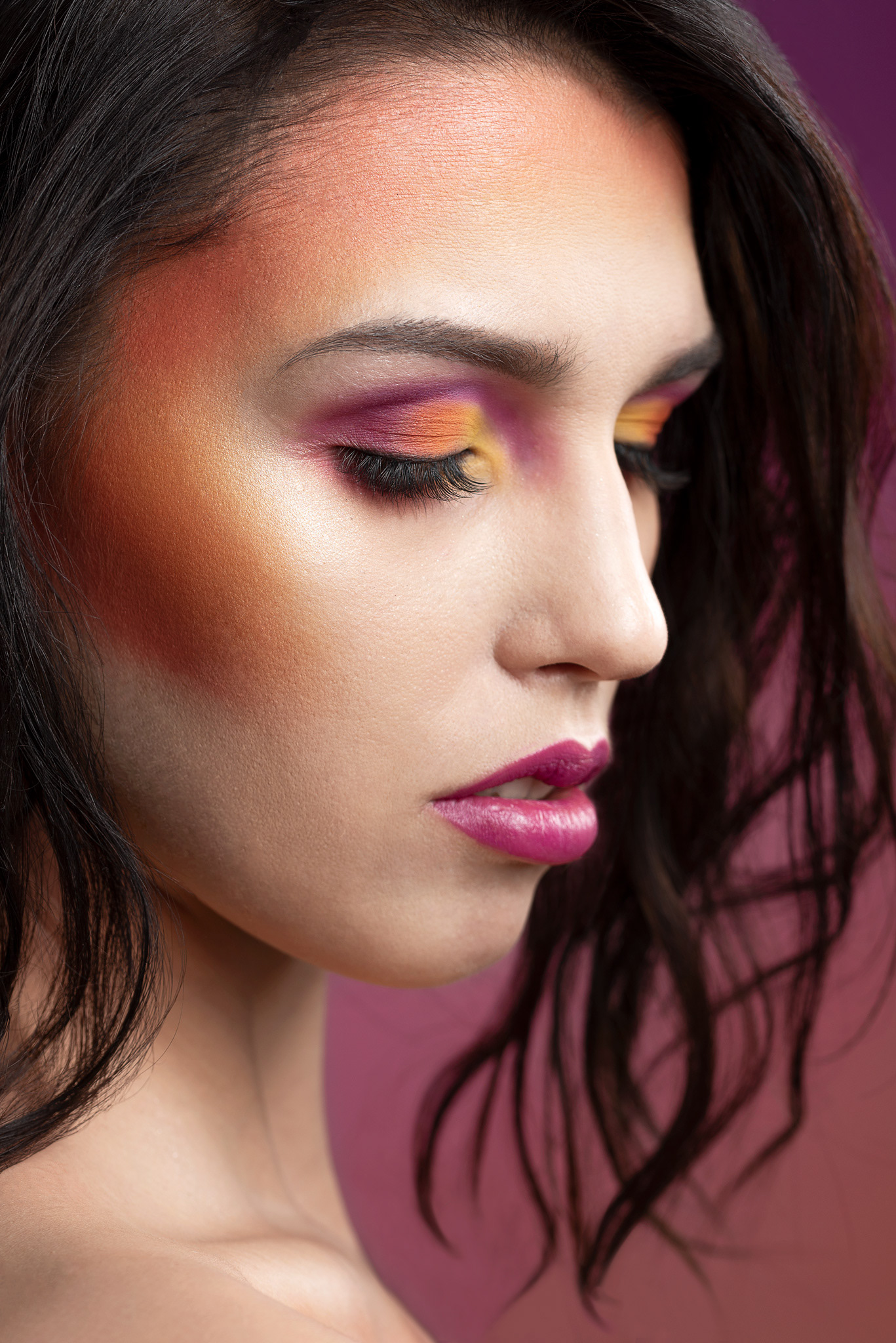 model: @aliceinweirdland_, MUA: @saralaskamua