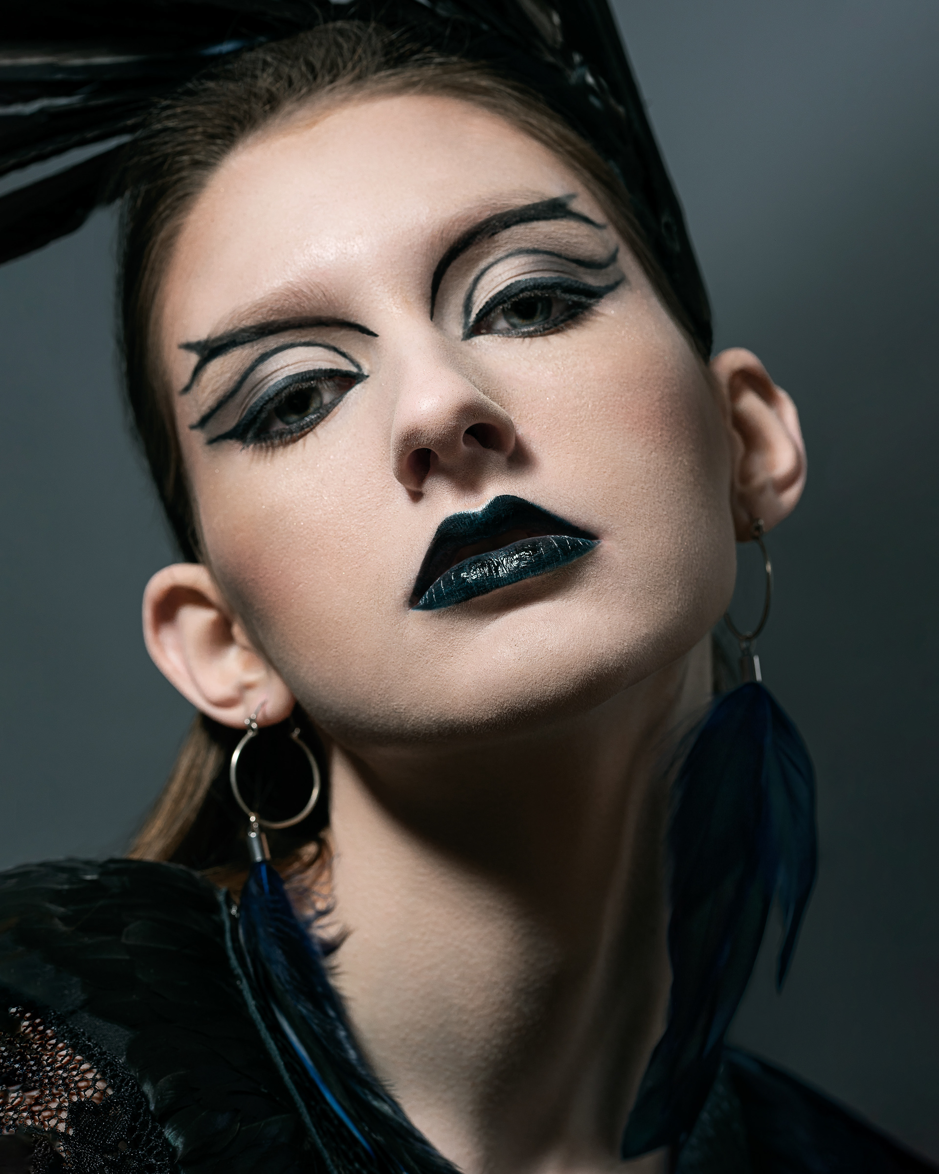 model: @vkruszynska, MUA: @saralaskamua, feathers: @blanka_atelier