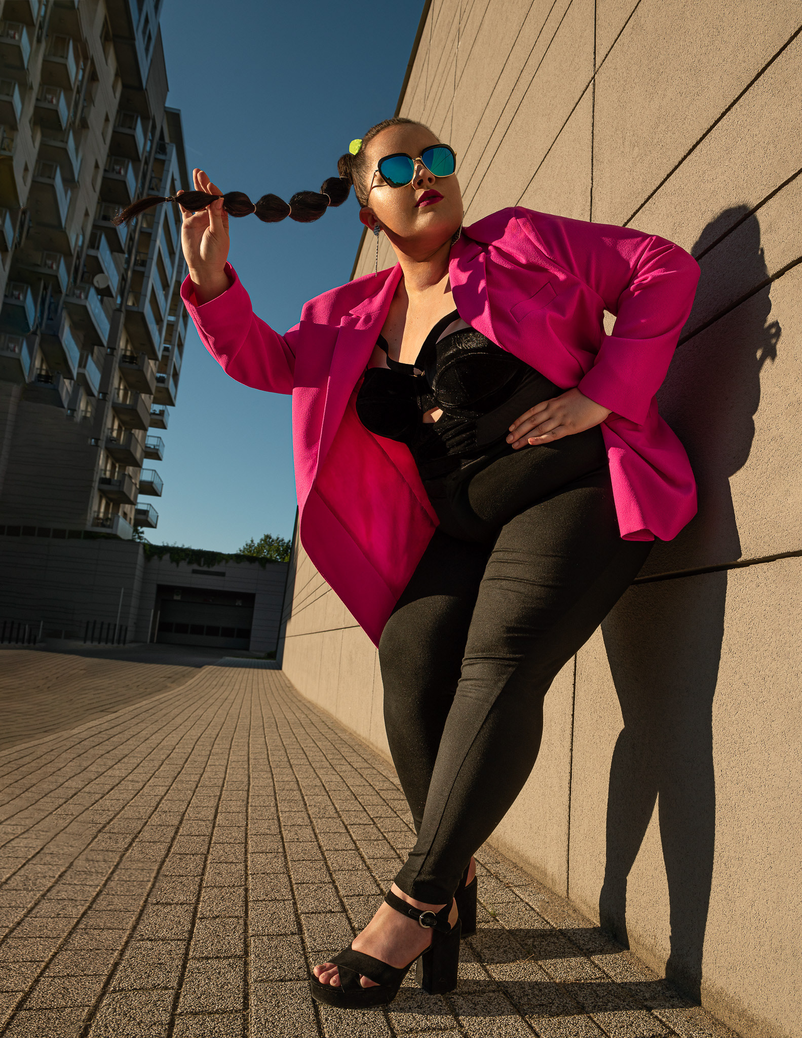 Model: @sarakinga, MUA: @saralaskamua