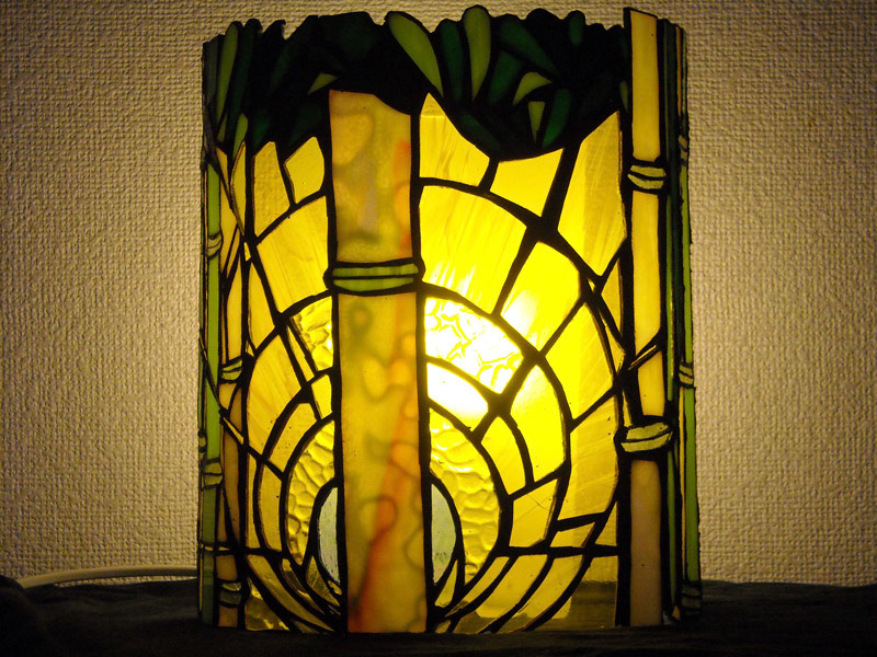 竹取物語 - taketori monogatari -  / 光る竹、翁がそこまで来ています