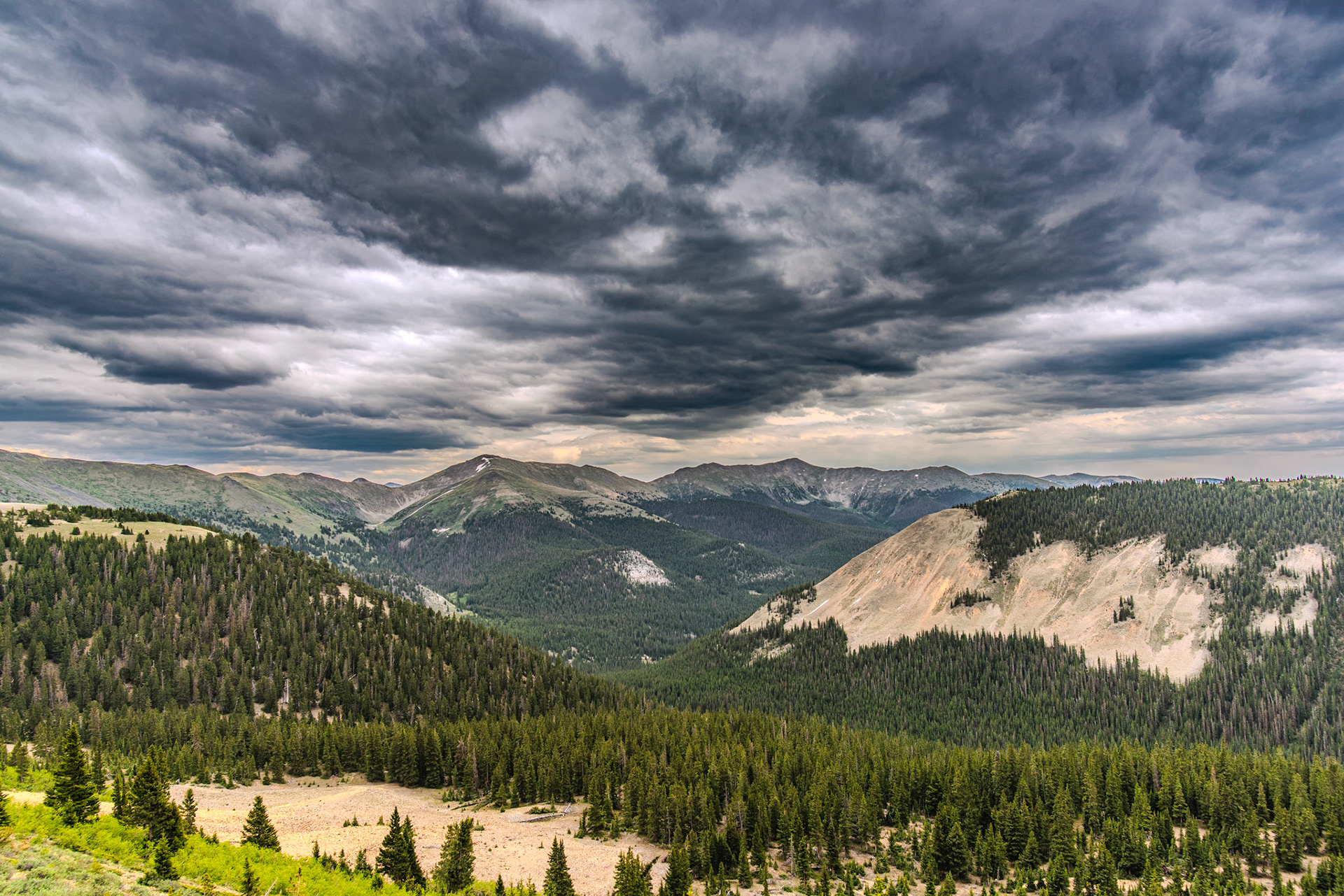 @kpphotogalleries.com