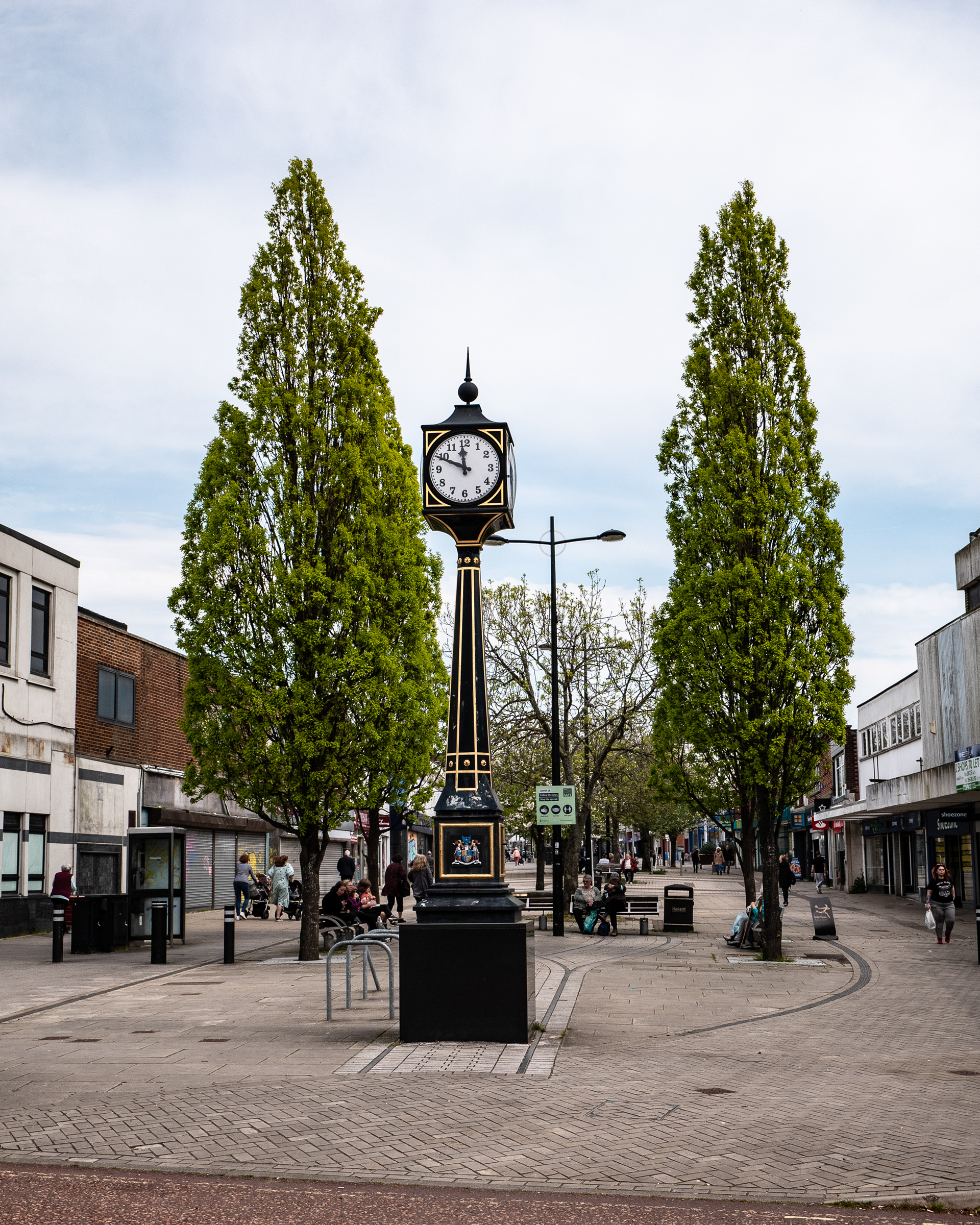 Precinct clock, Waterlooville
