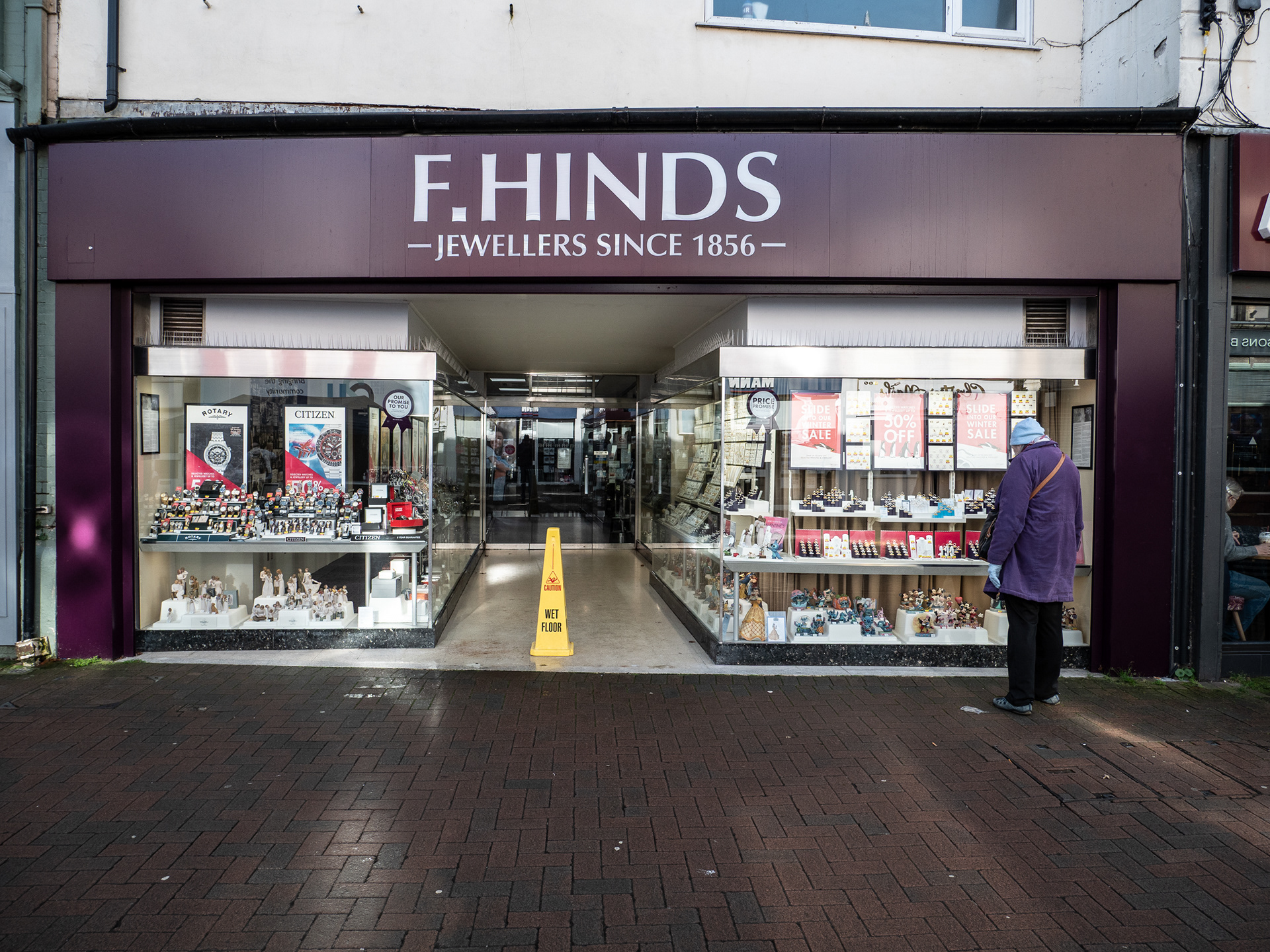 F Hinds the Jewellers in Gosport