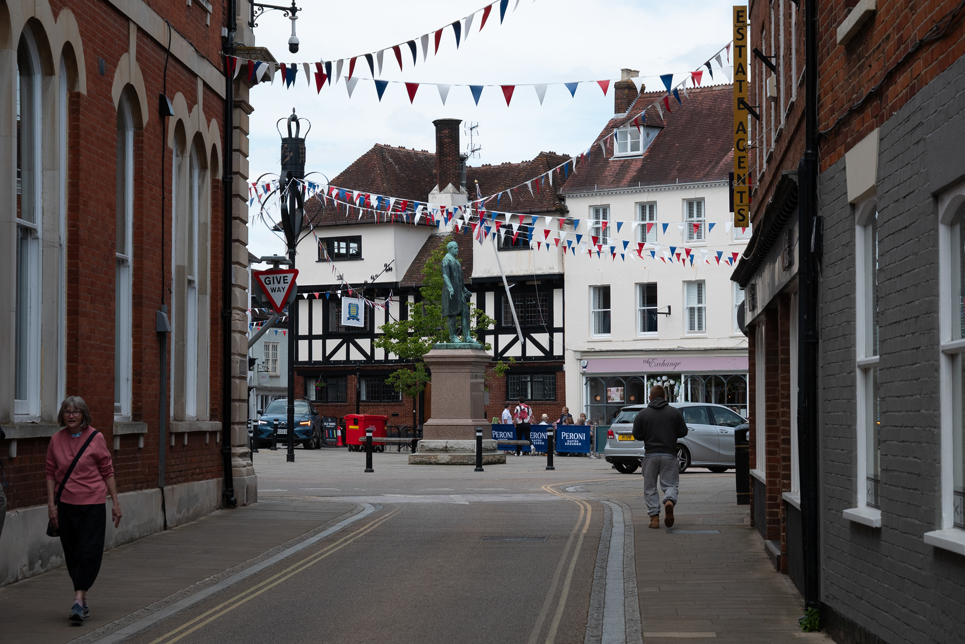 Looking towards the square, Romsey