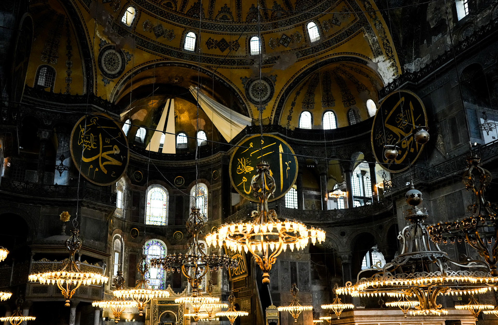 Blue Mosque istanbul interiror view