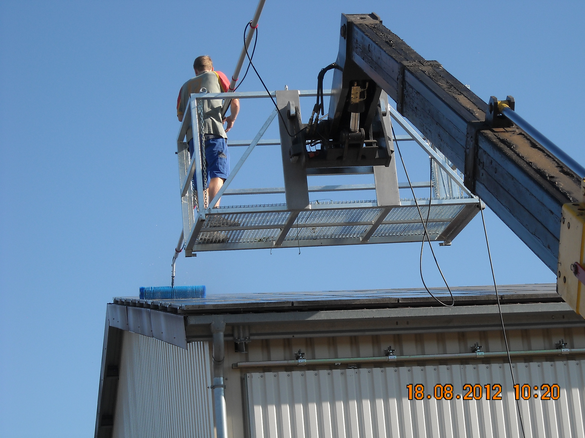 Hebebühne im Einsatz