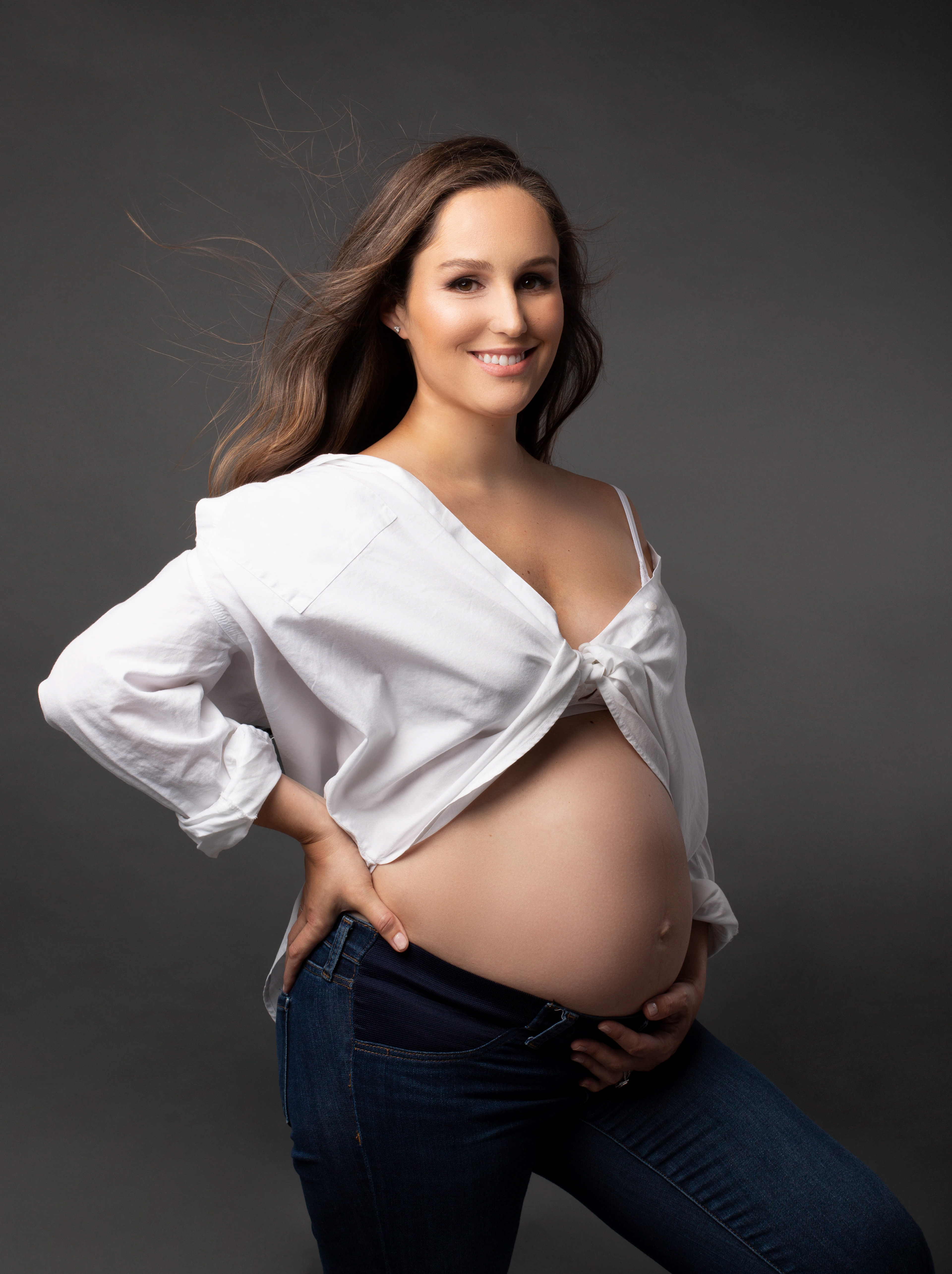 maternity portrait white shirt