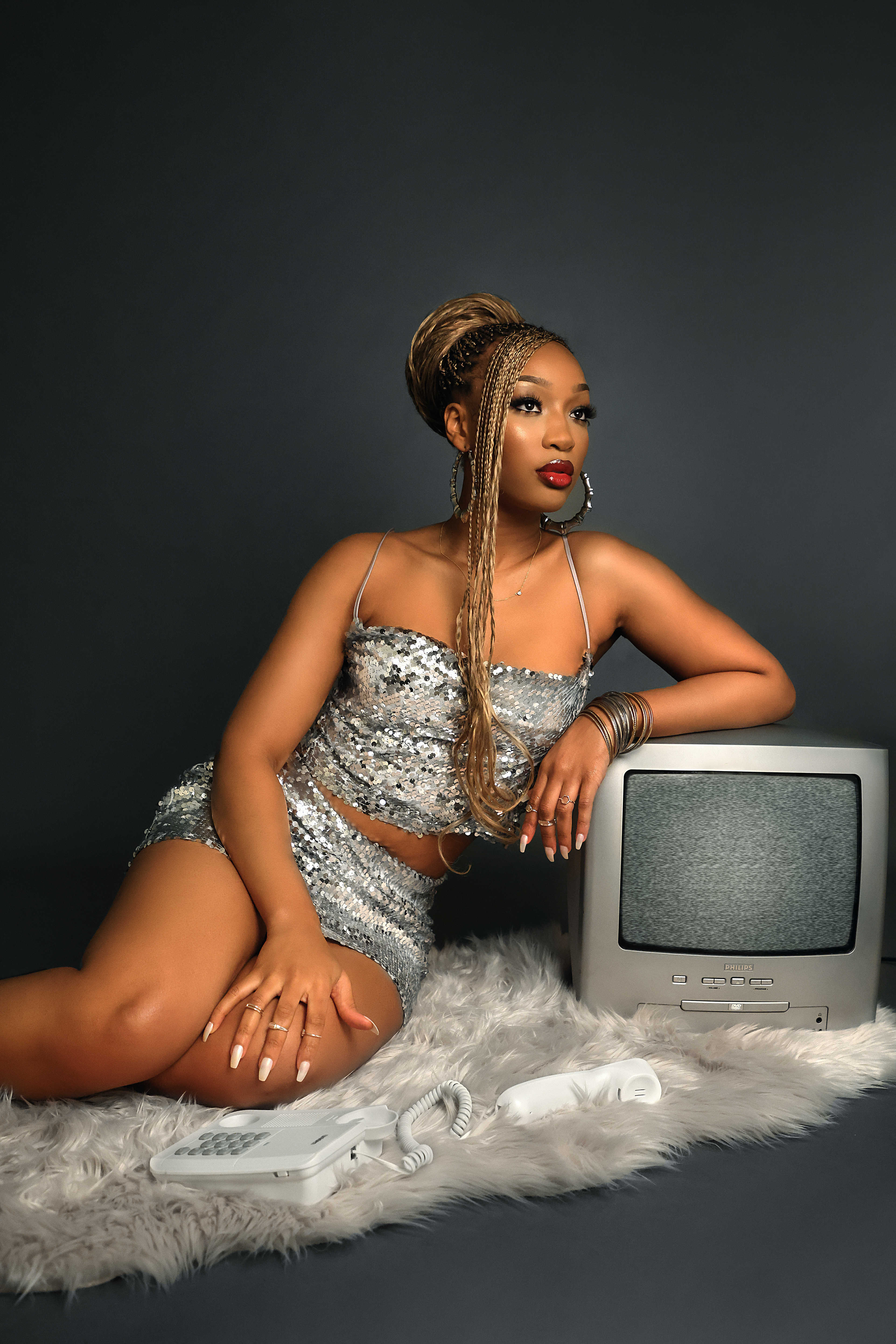 Artist Honey Osi