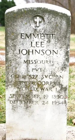 Emmett Johnson (1890-1954) served in Company B of the 527th Engineering Service Battalion.