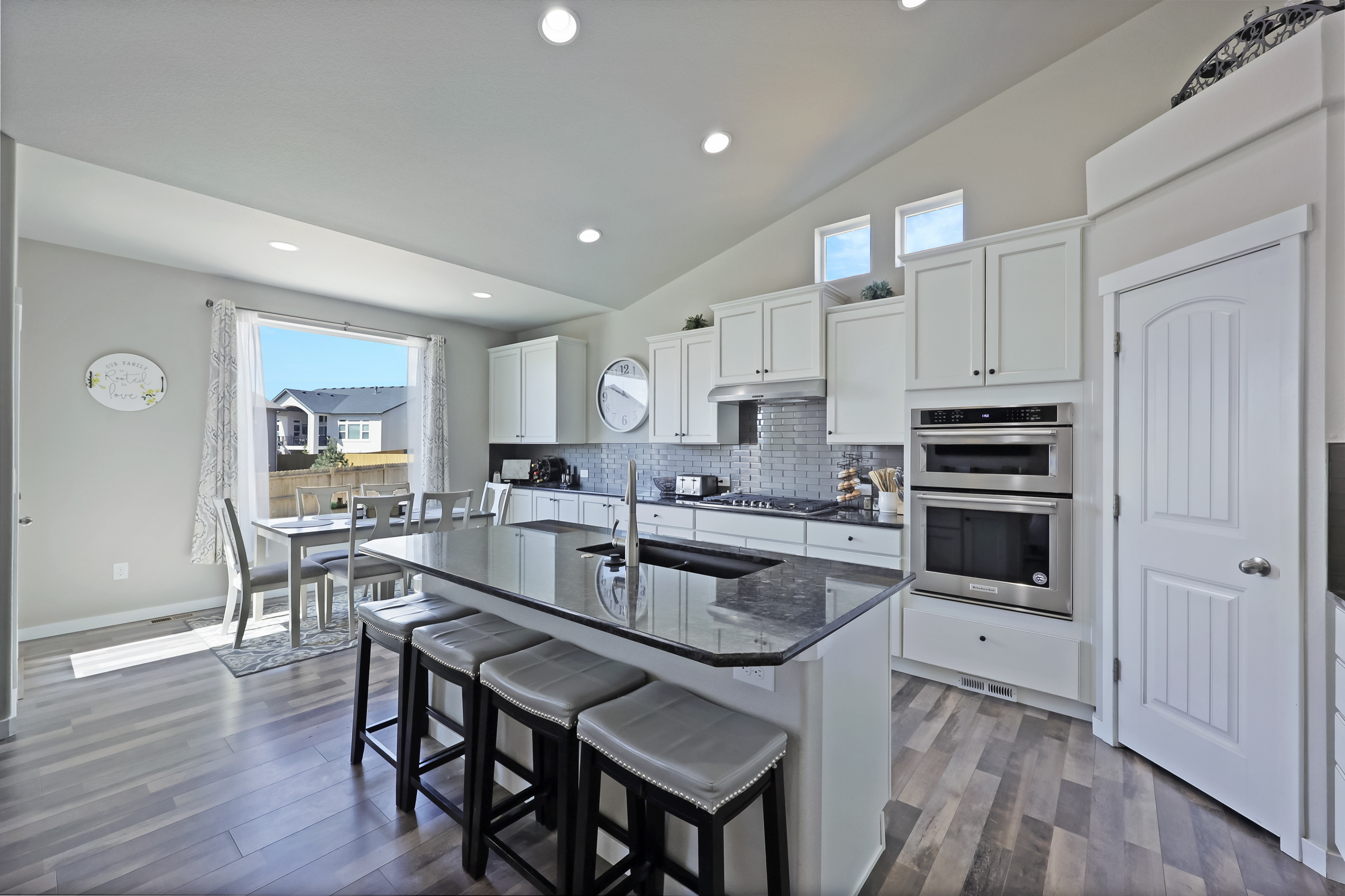 Modern Kitchen