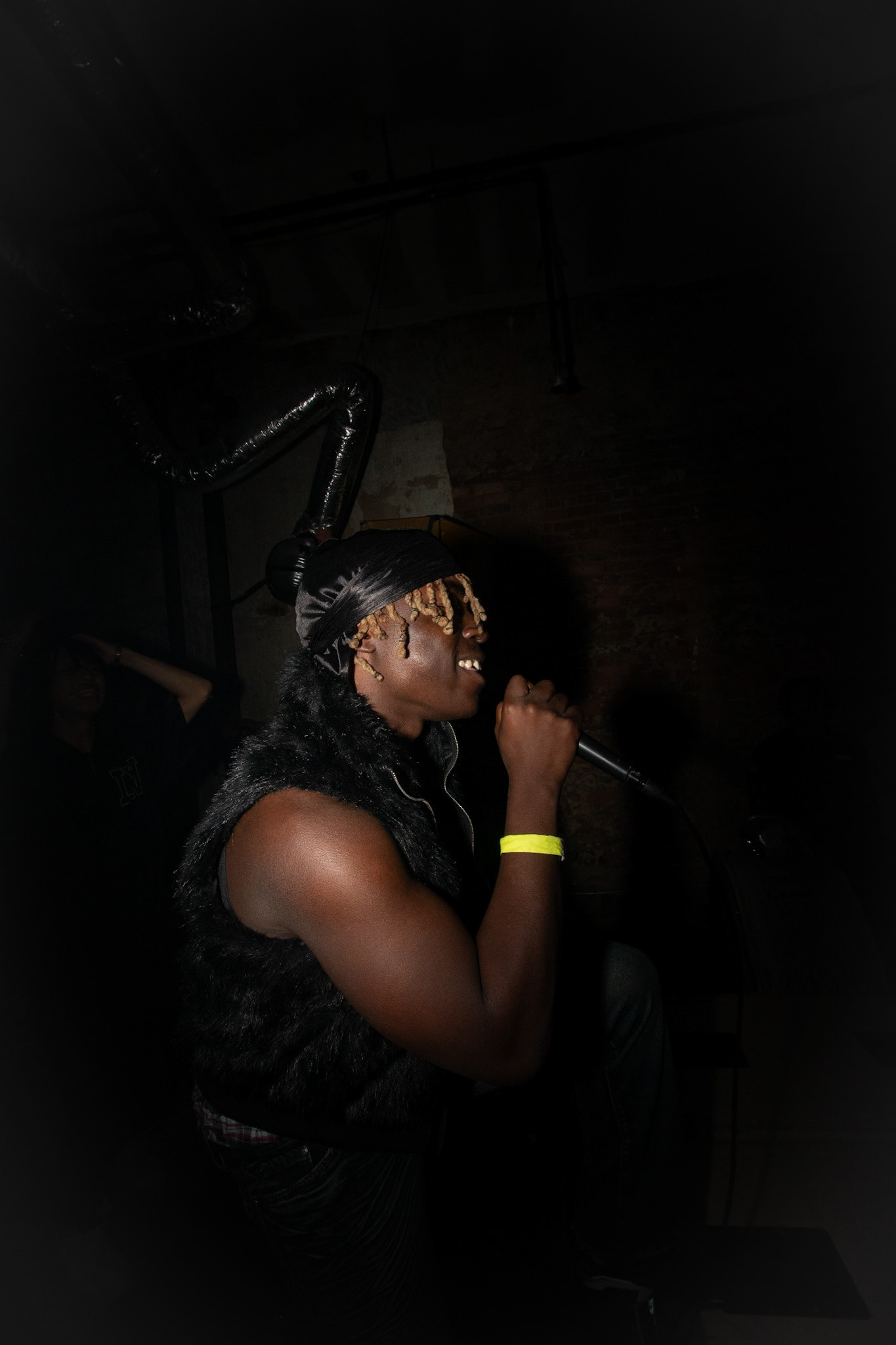 Surprise Guest @Nimstarr at Flux3 by @Aeonflux