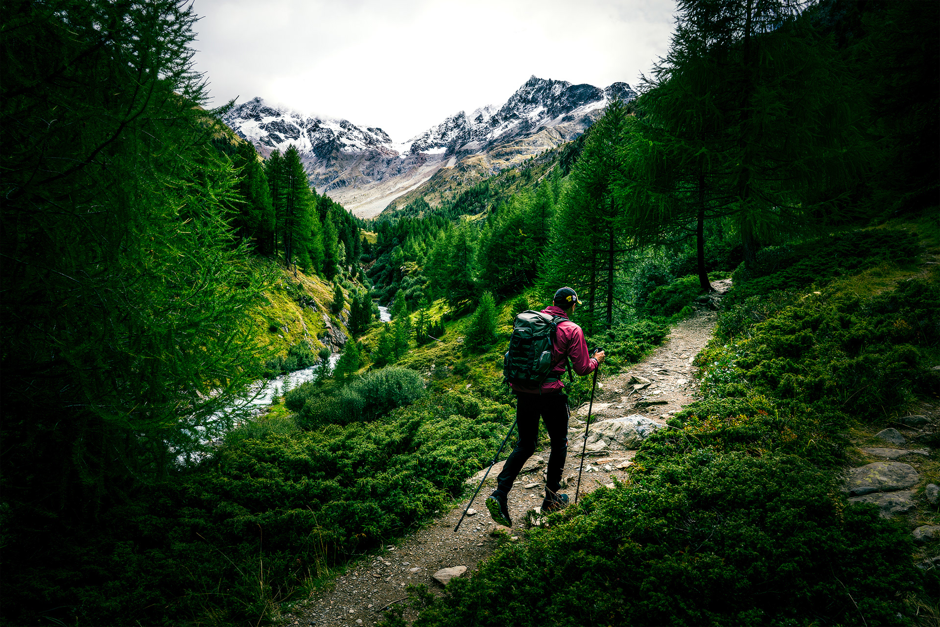 Lightroom edit + Photoshop (remove people)