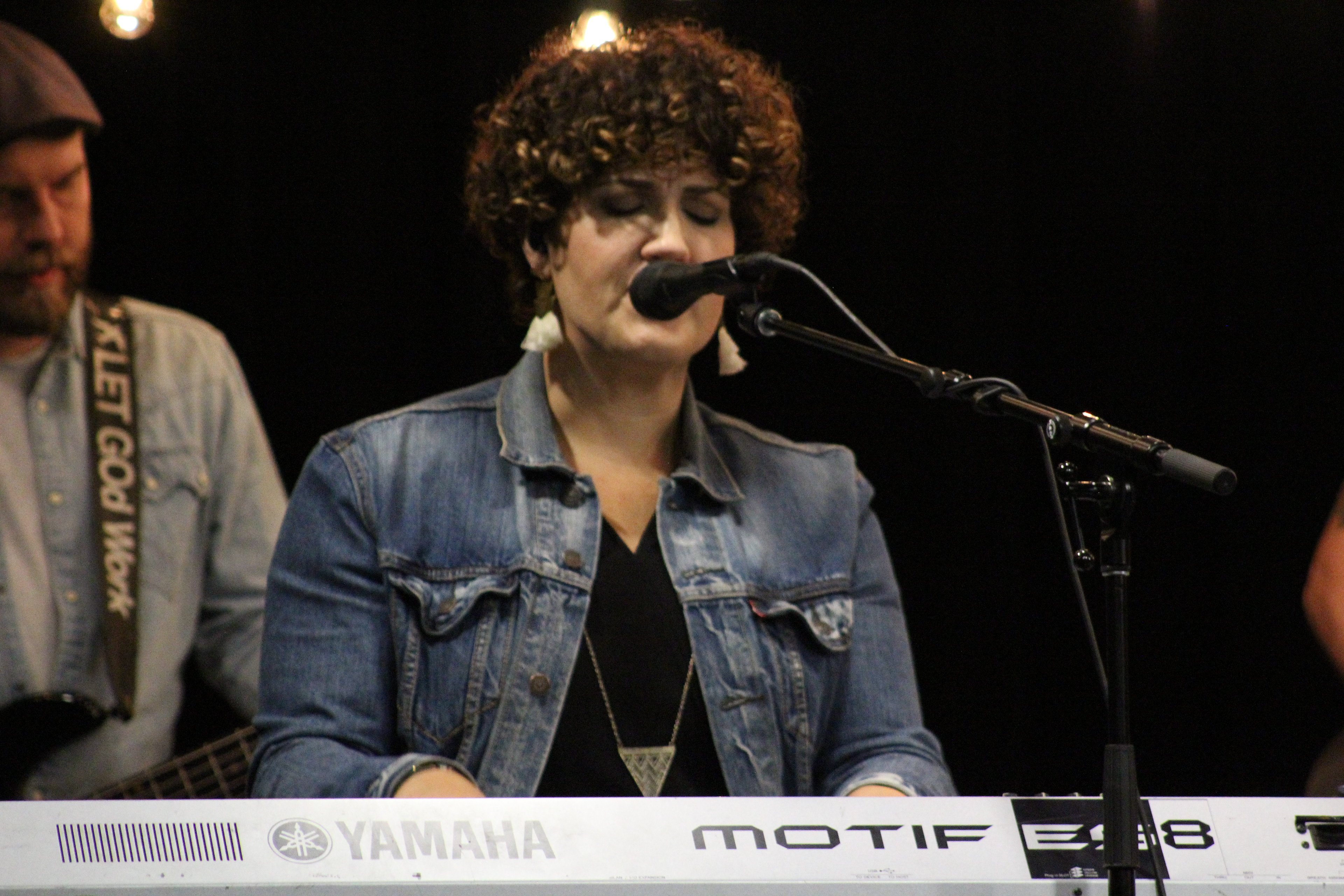 Megan Garrett of Casting Crowns performing at Hearts United at K-LOVE and Air1.