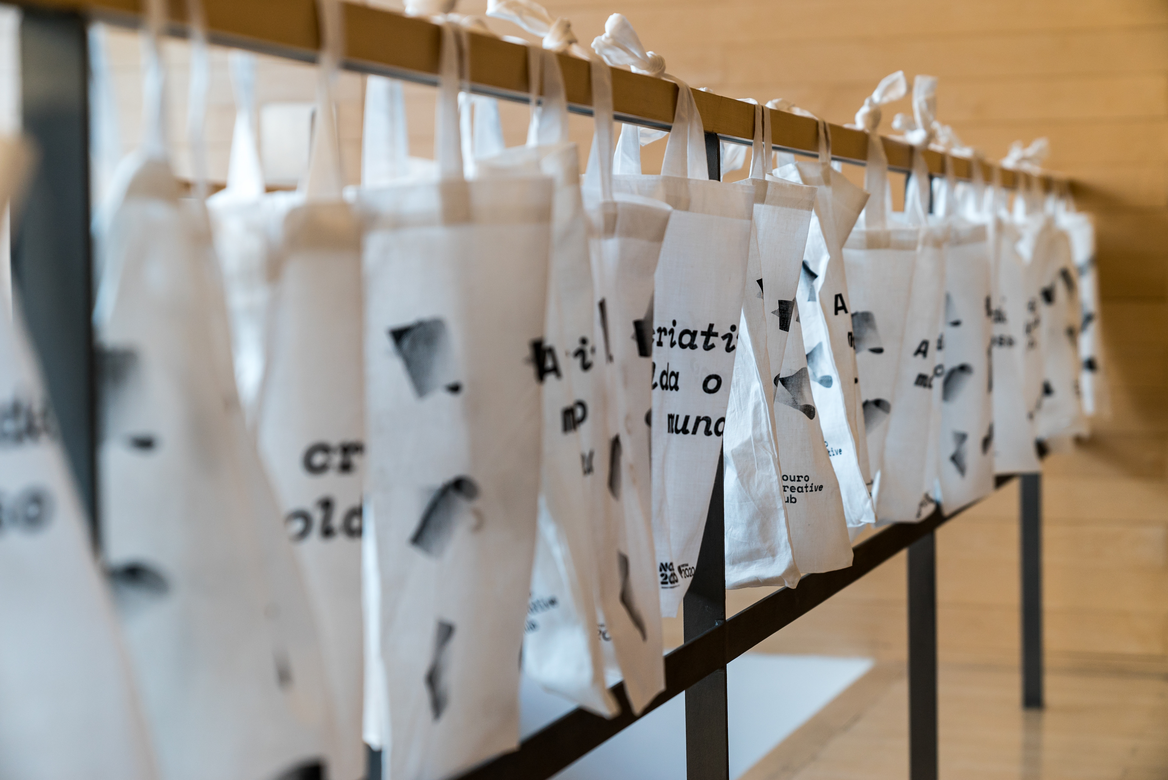Eventos Design Gráfico Totebag Lateral Creative Studios Vila Real