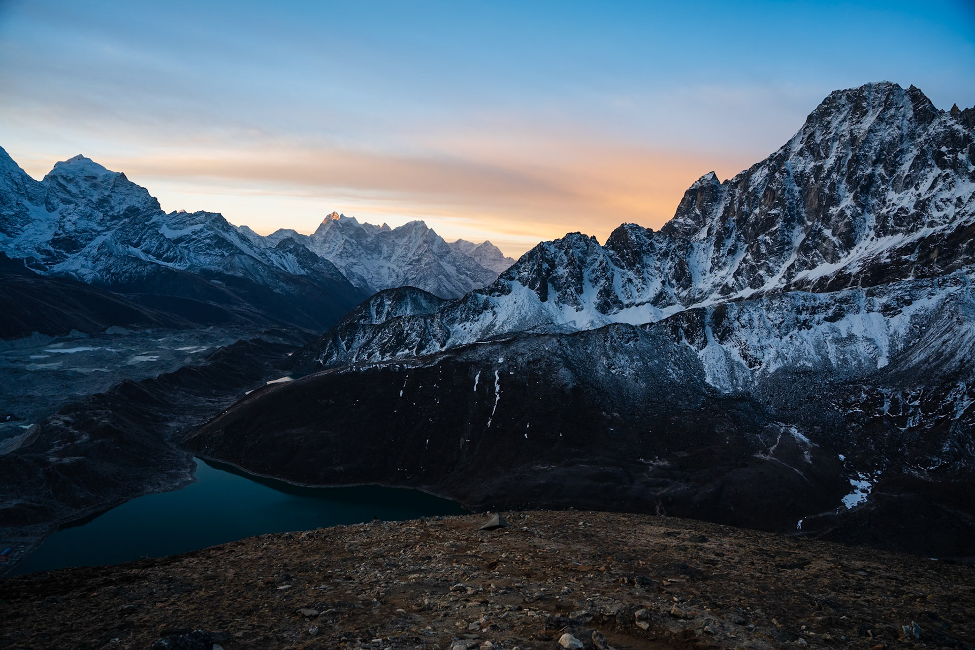 Day 7 -  Ascent of Gokyo Ri (5'360 m)