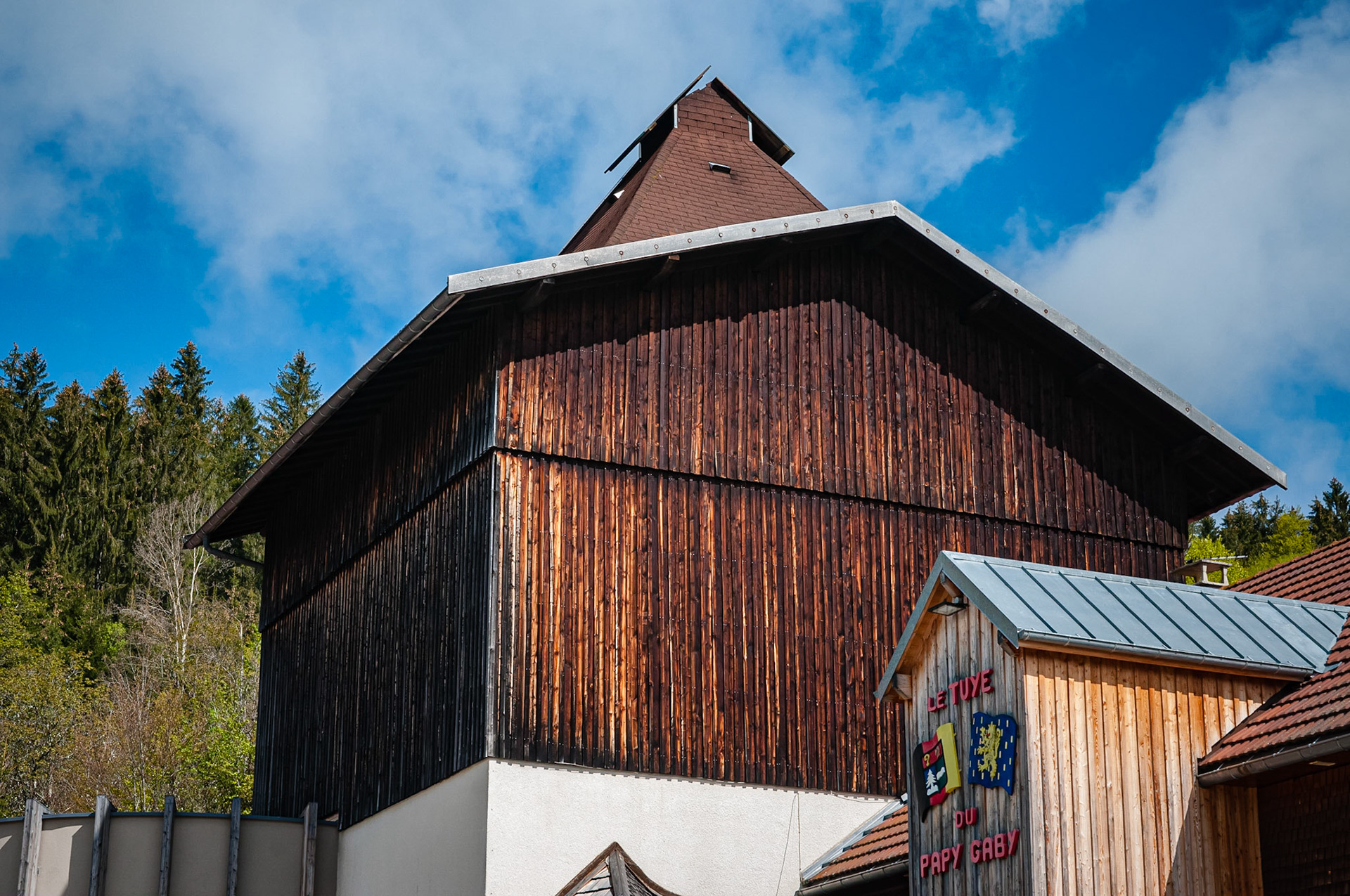 Le Tuyé du papy Gaby, Gilley, France