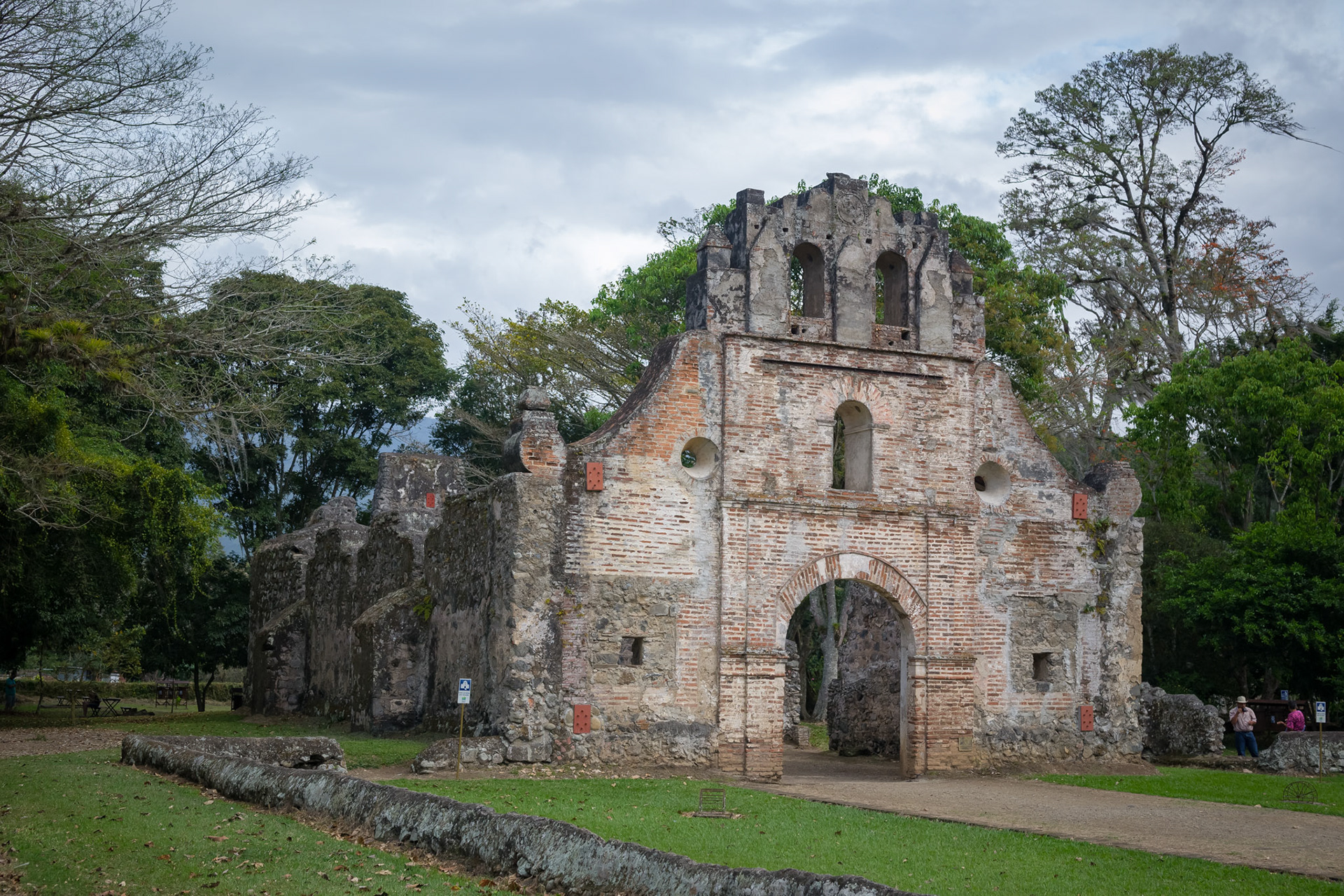 Iglesia de Nuestra Señora de la Limpia Concepción, Ujarrás
