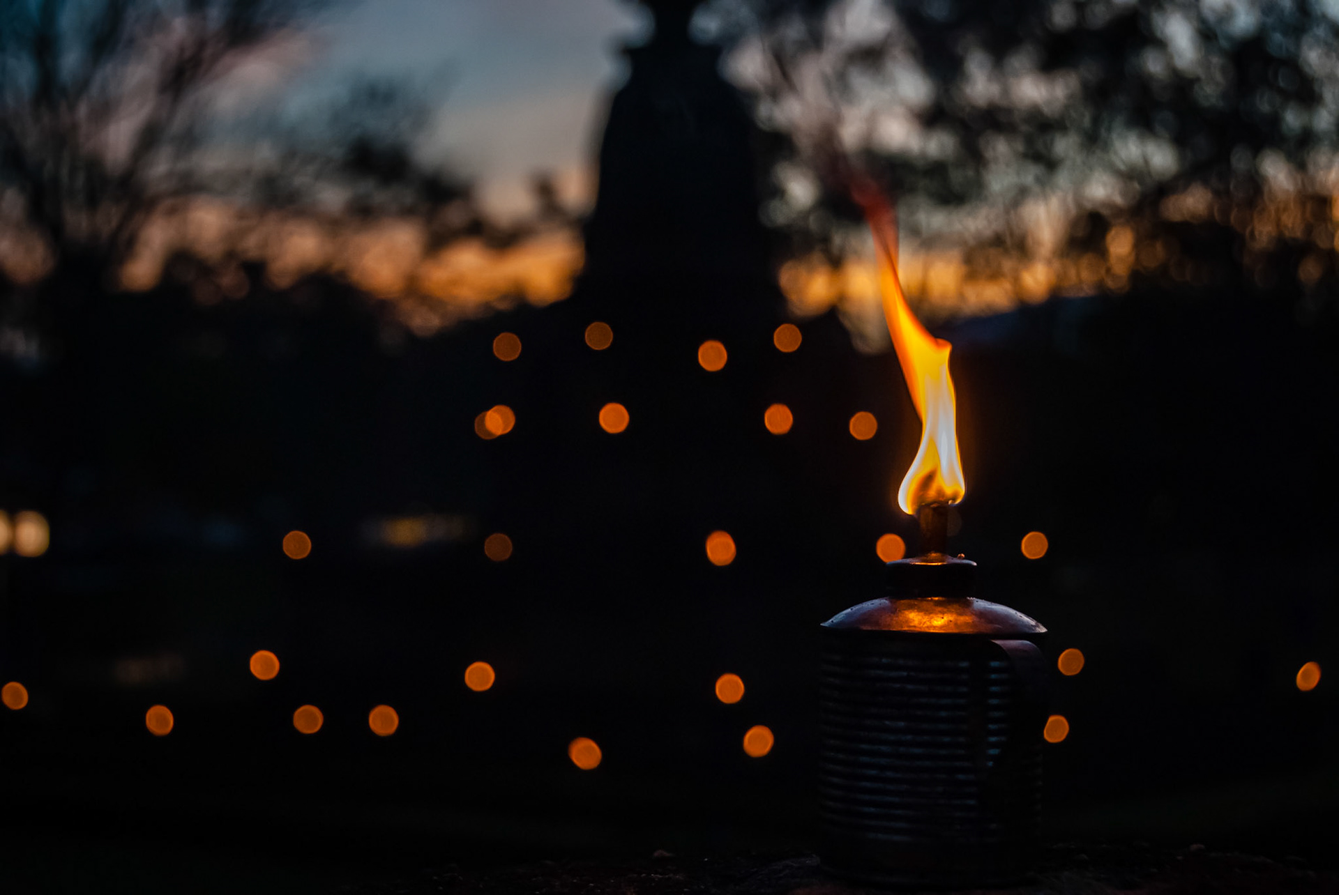 Loy Krathong Light and Candle Festival, Wat Sa Si, Sukhothai