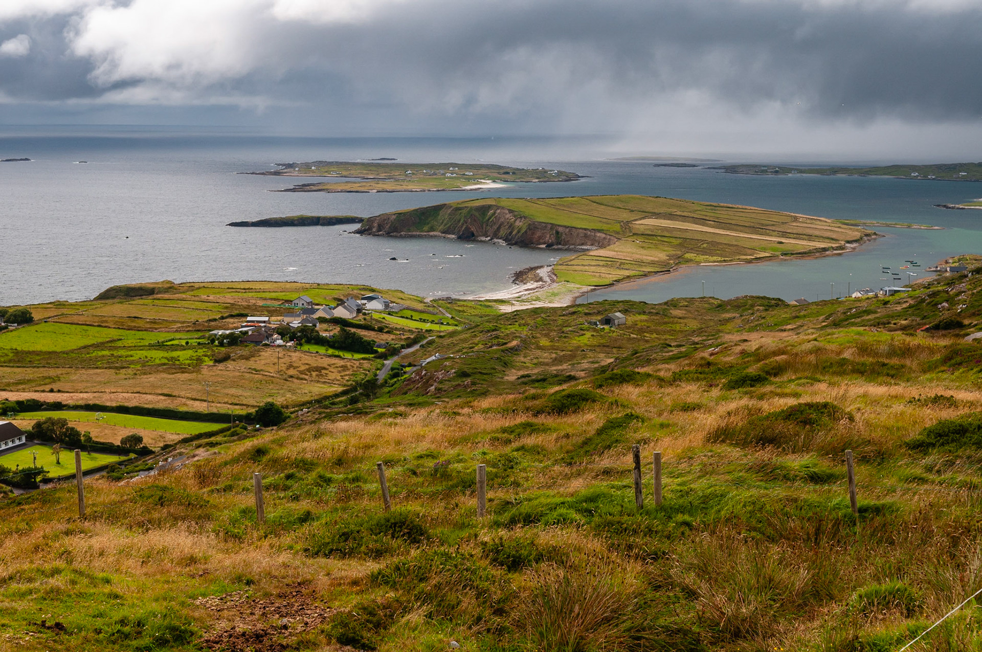Pointe Amharc Atlantach Fiáin Sky Bothar, County Galway