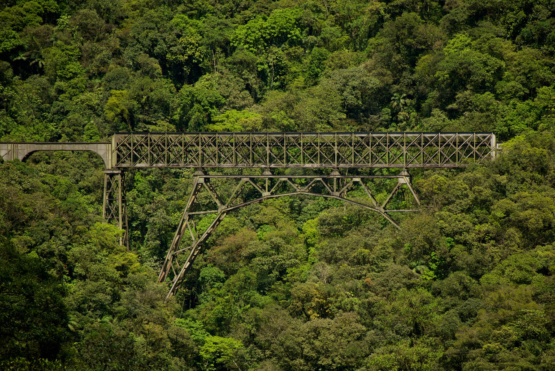 Ligne Ferriviaire Serra Verda
