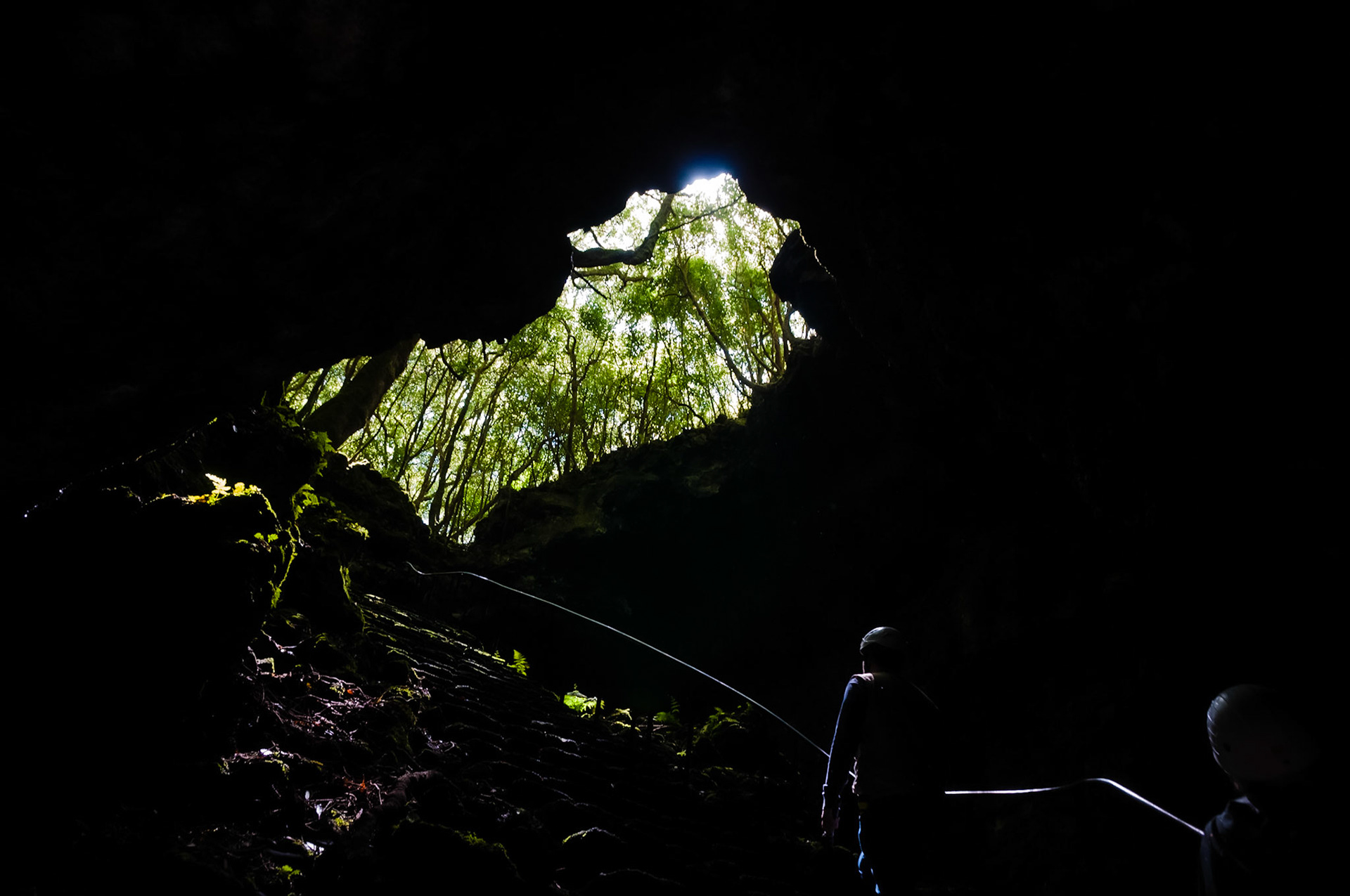Gruta das Torres, Pico