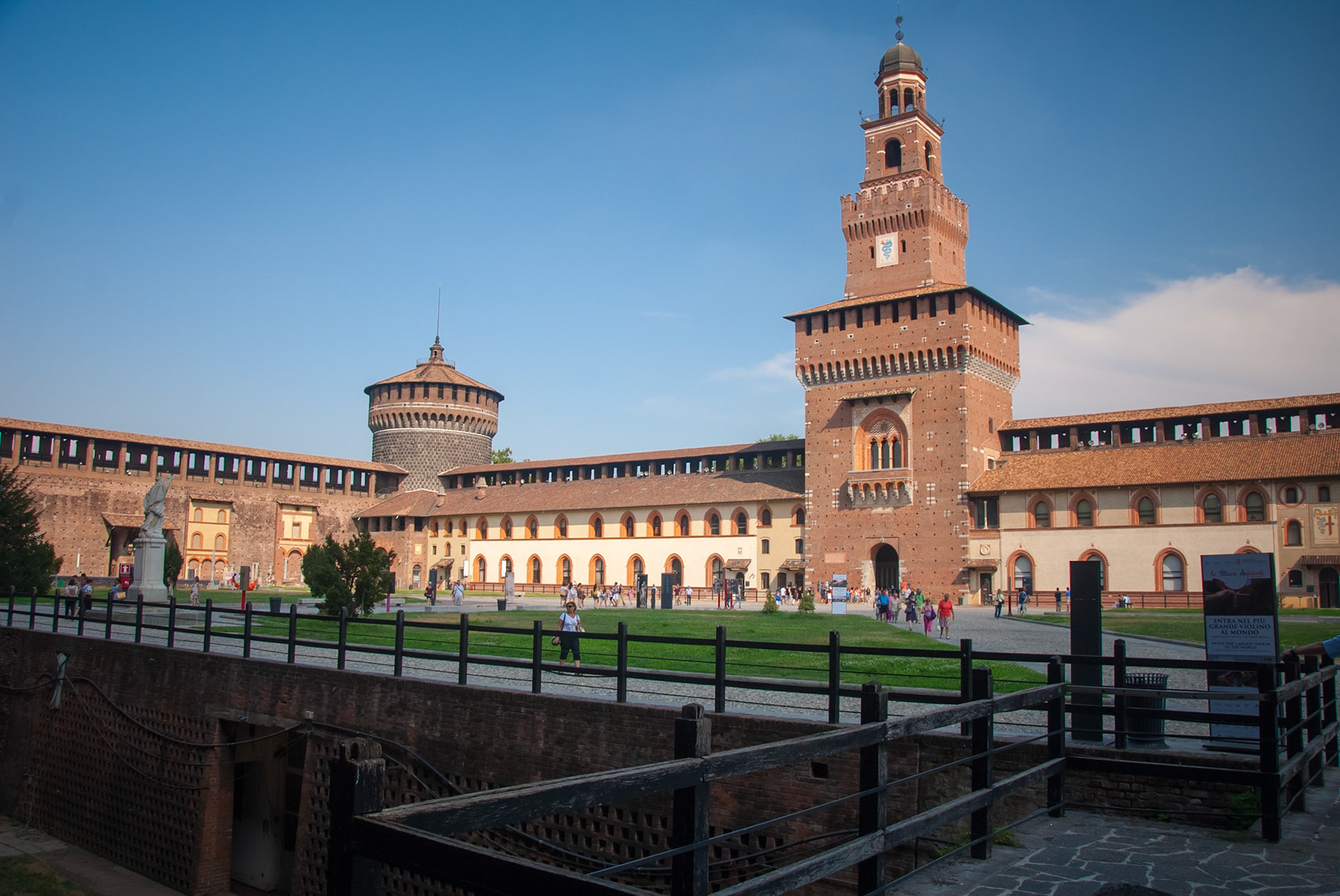 Castello Sforzesco, Milan