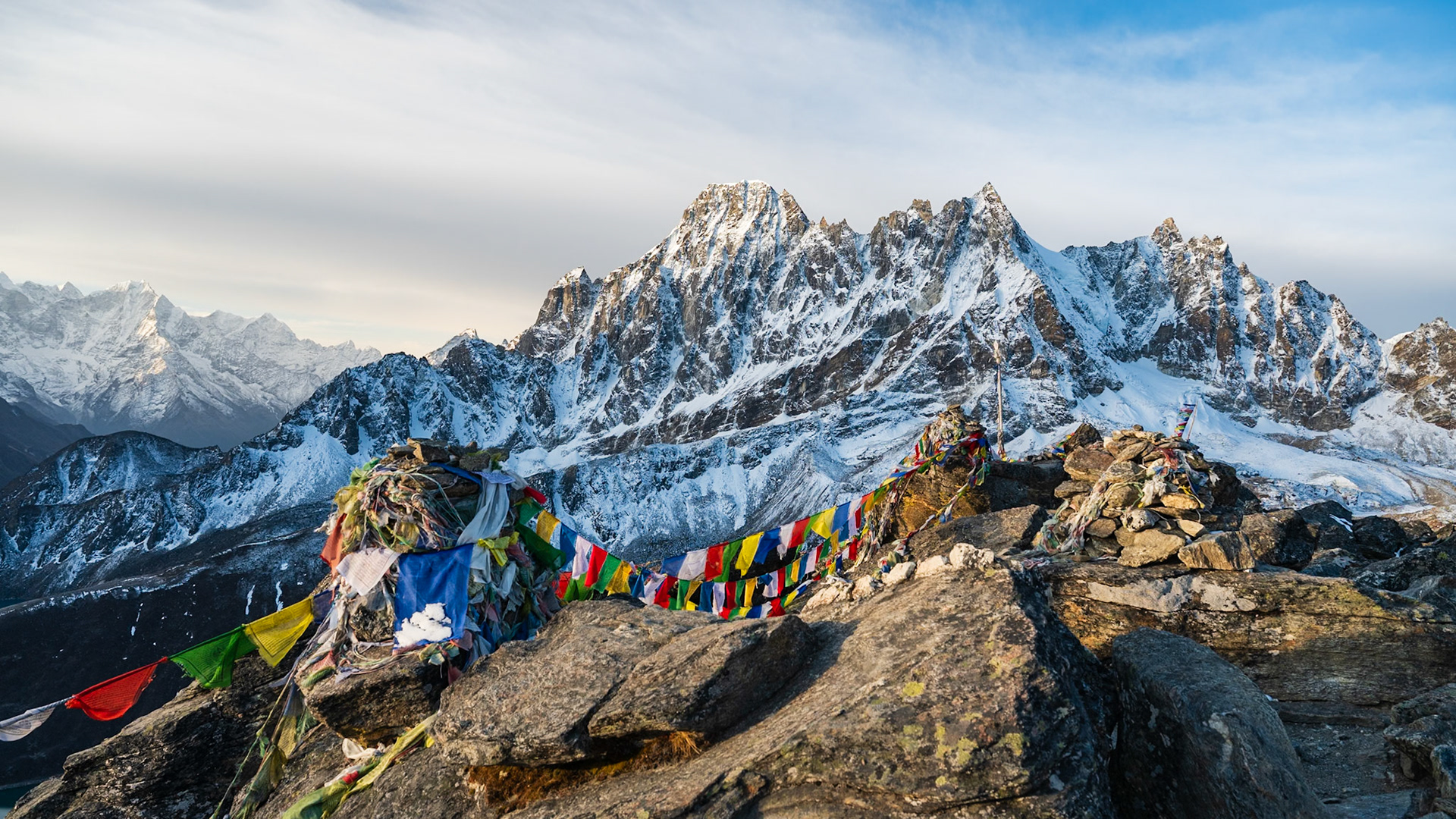 Day 7 -  Ascent of Gokyo Ri (5'360 m)