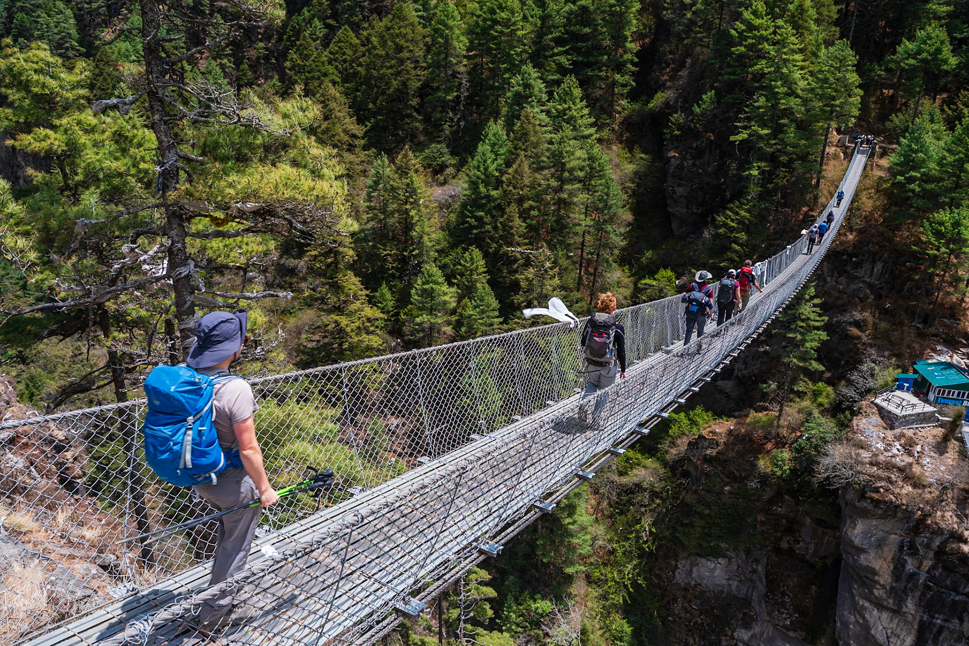 Day 10 - Namche Bazaar (3'446 m) to Phakding (2'610 m)