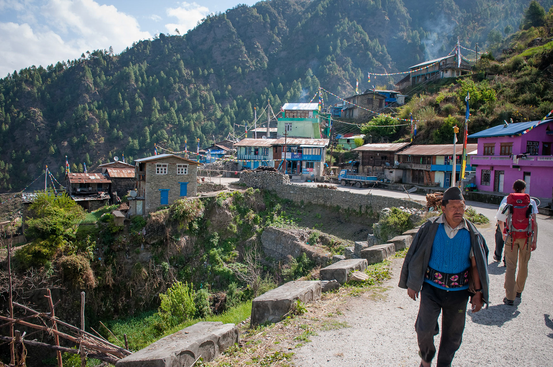 Entre Dhunche (1960m) et Thulo Syabru (2210m)
