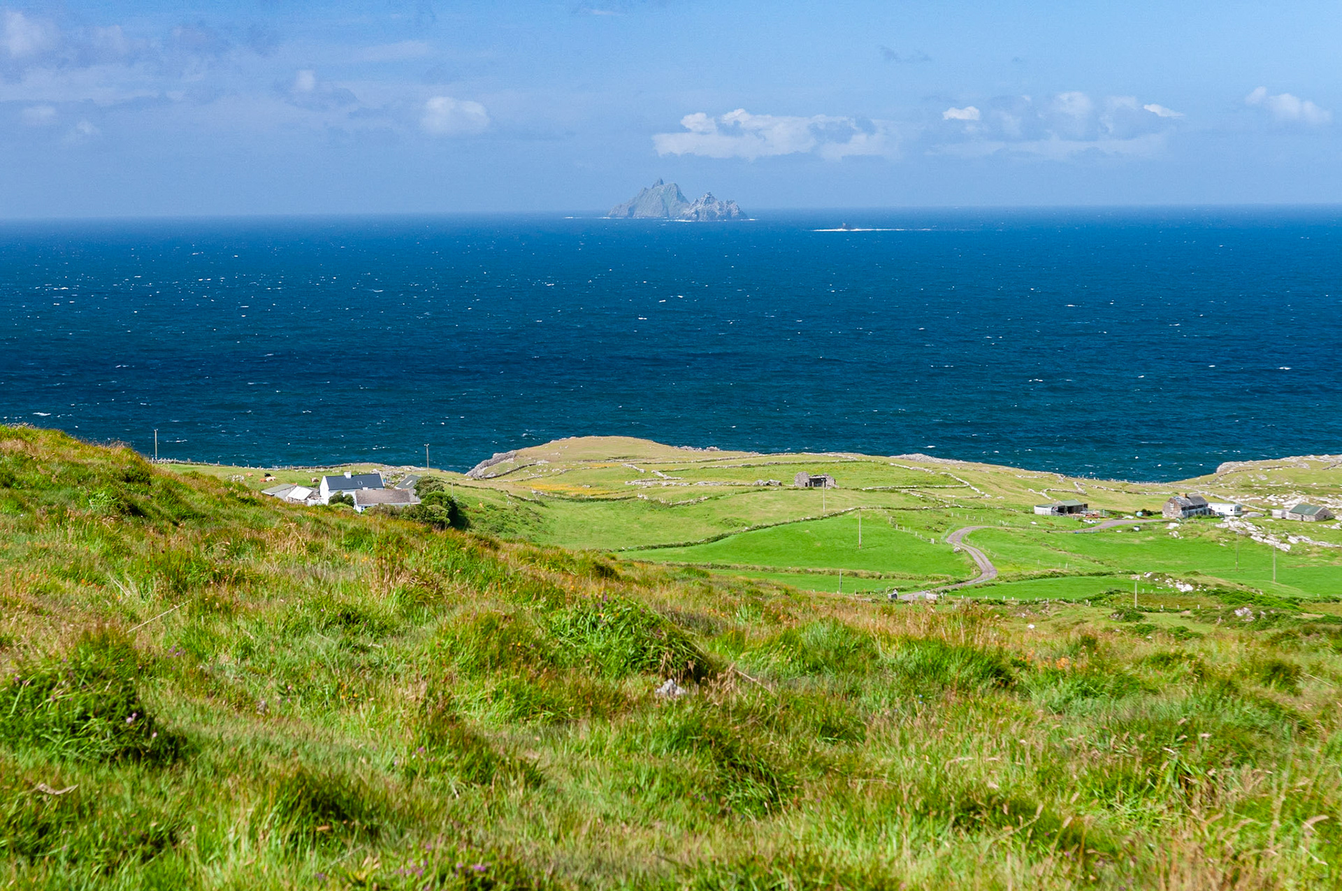 Skelligs Telescope Viewpoint (Ring of Kerry), County Kerry