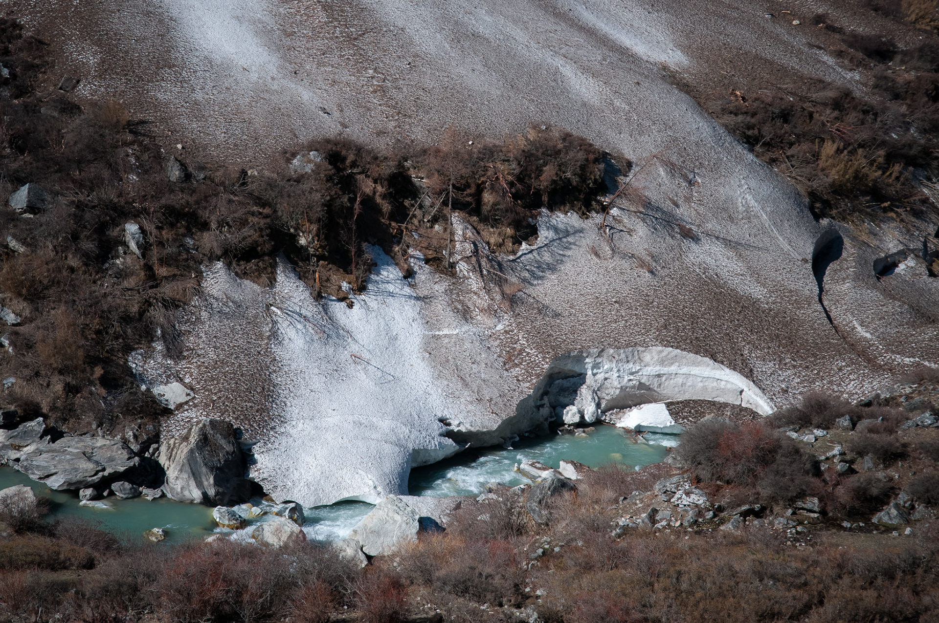 Entre Kyanjin Gumba (3830m) et Langtang (3430m)