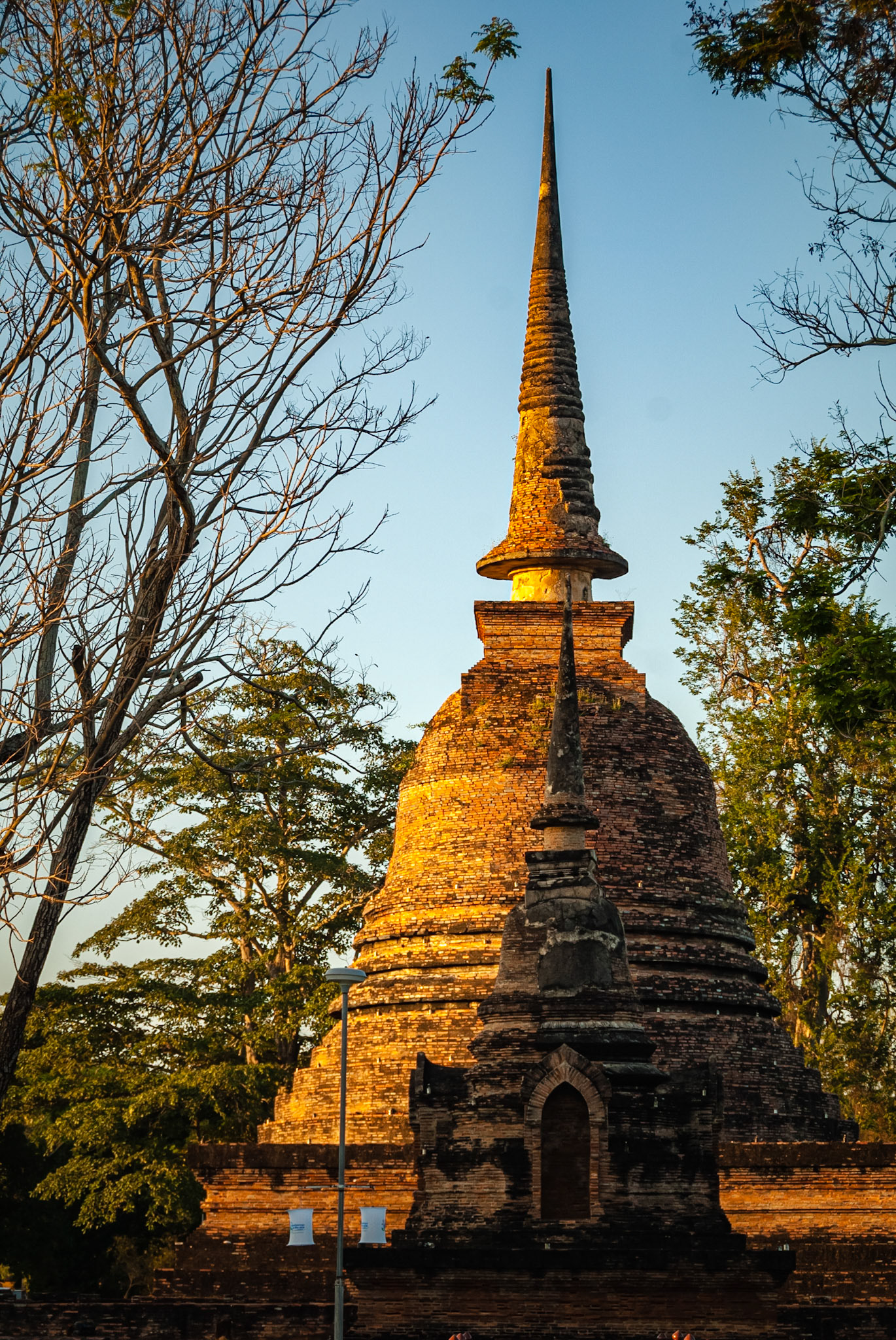 Wat Sa Si, Sukhothai