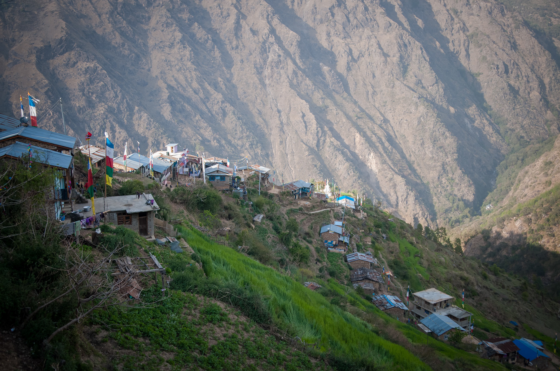 Thulo Syabru (2210m)