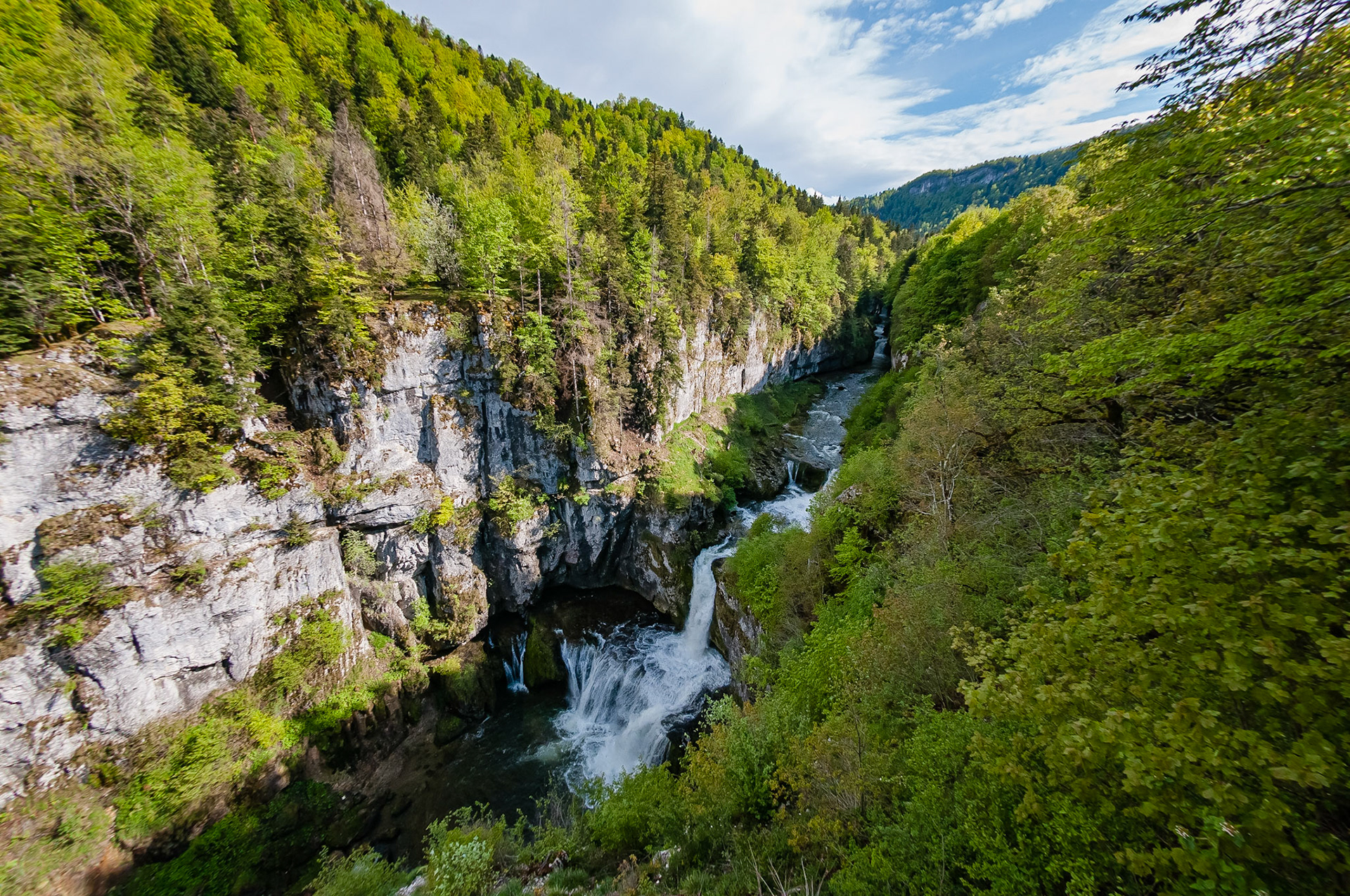 Cascade De La Billaude Ou Saut Claude Roy