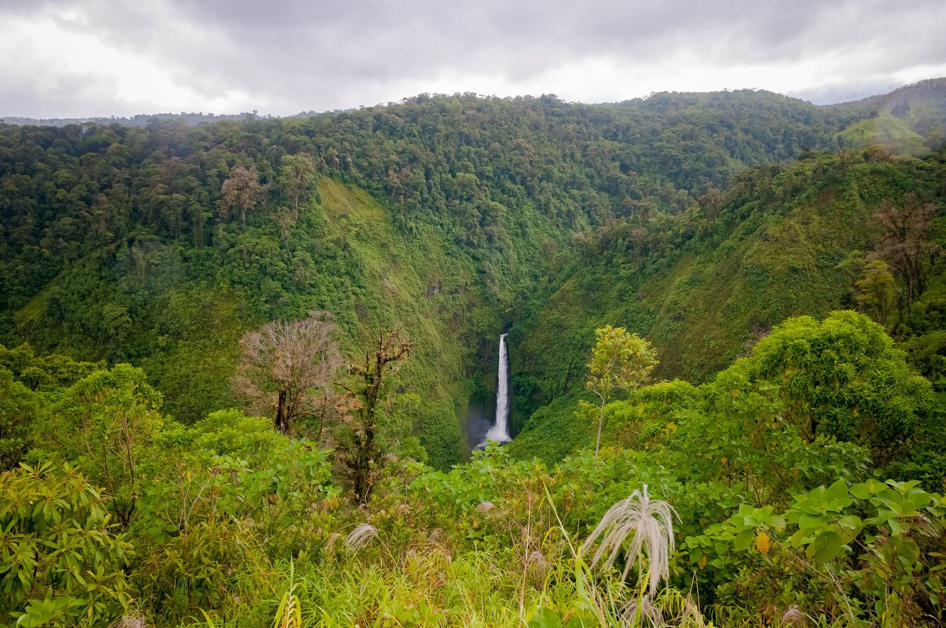 Entre Poasito et San Miguel