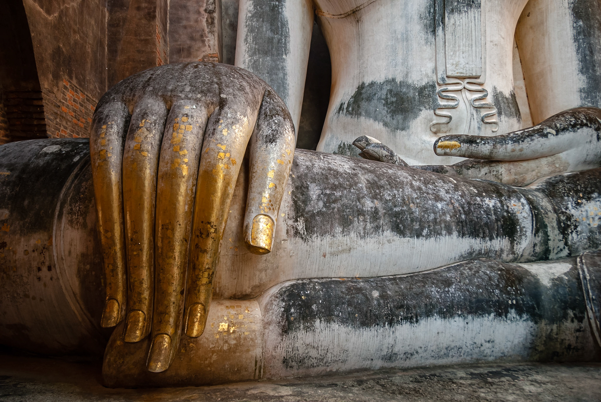 Wat Si Chum, Sukhothai