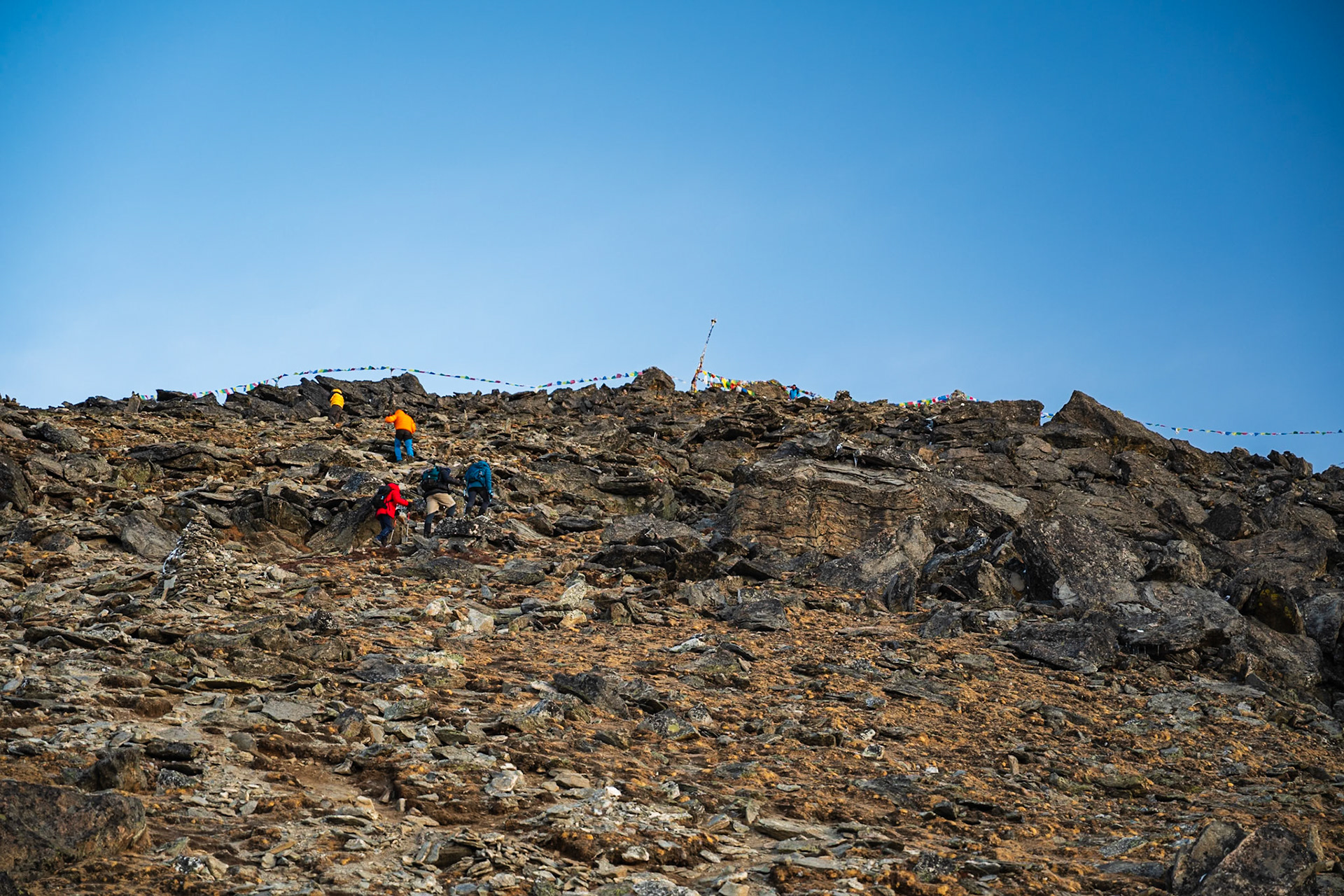 Day 7 -  Ascent of Gokyo Ri (5'360 m)