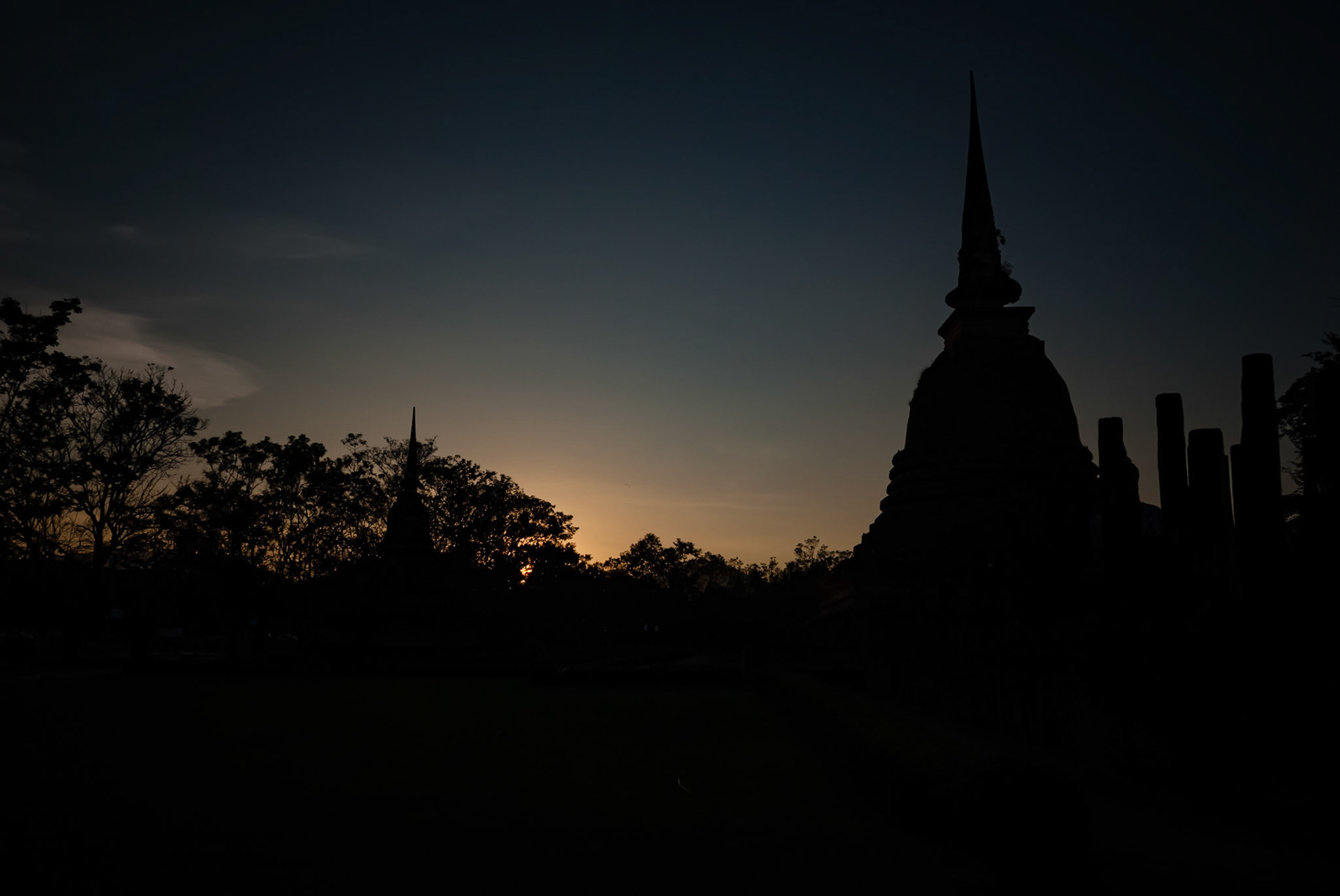 Wat Sa Si, Sukhothai