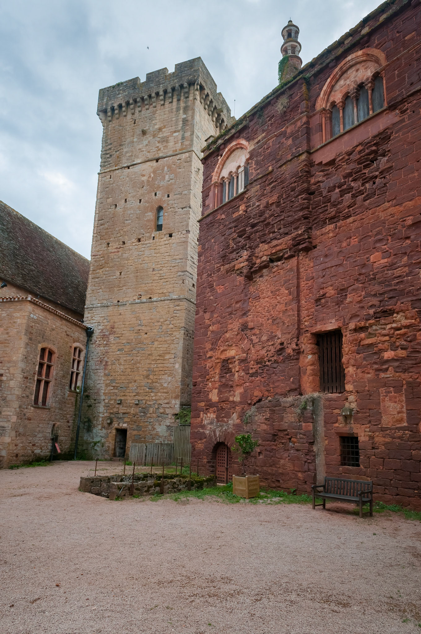 Château de Castelnau-Bretenoux, Prudhomat, Lot