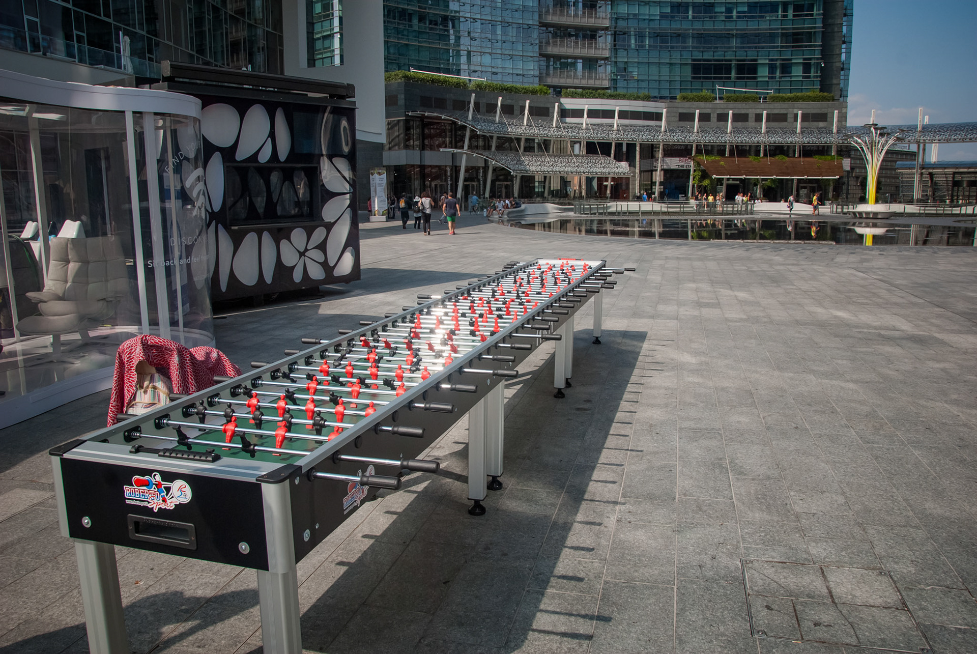 Piazza Gae Aulenti, Milan