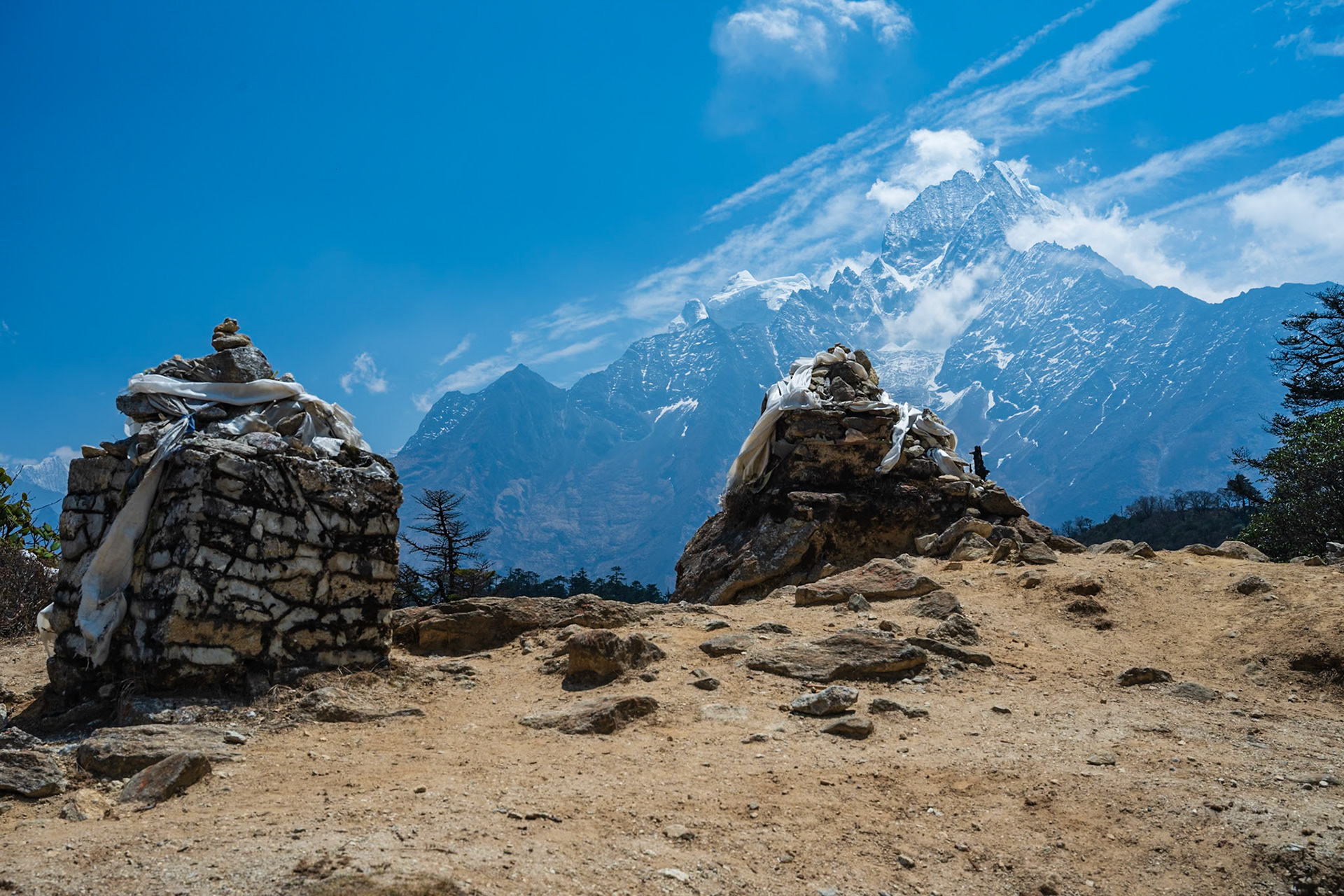 Day 3 - Around Namche Bazaar (3'446 m)