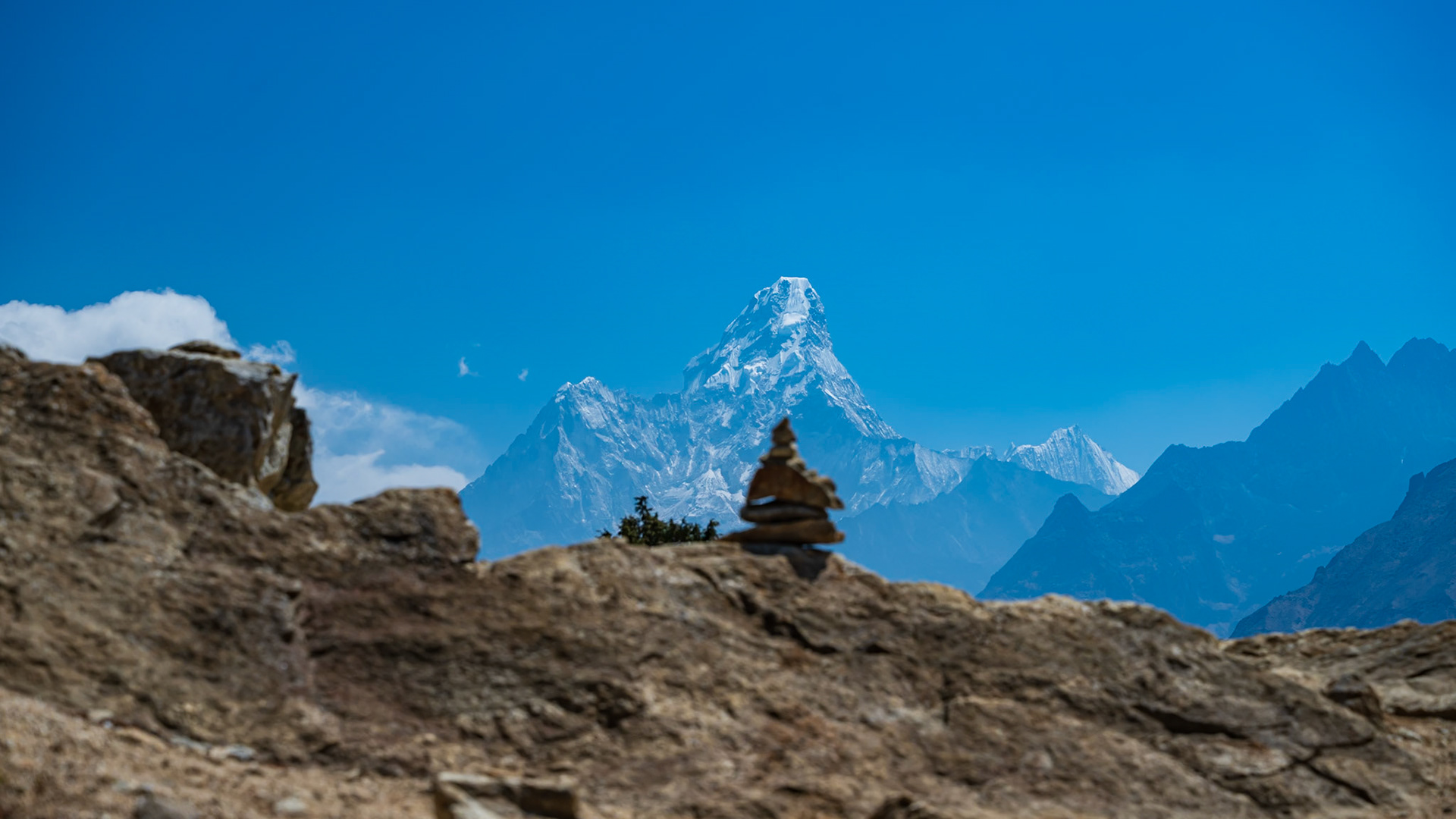 Day 3 - Around Namche Bazaar (3'446 m)