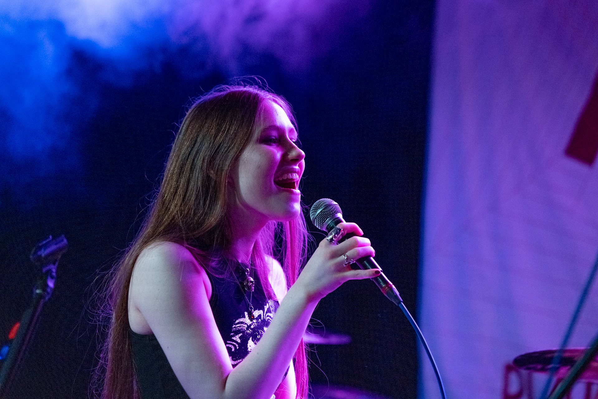 Photo by Hesther Ng