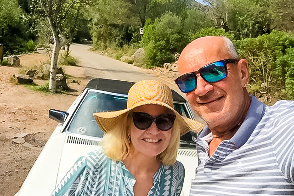 Robert and Jane, Team02