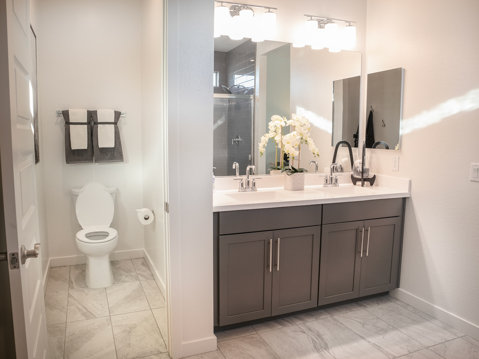 Bathroom KB Home Demo Shot
