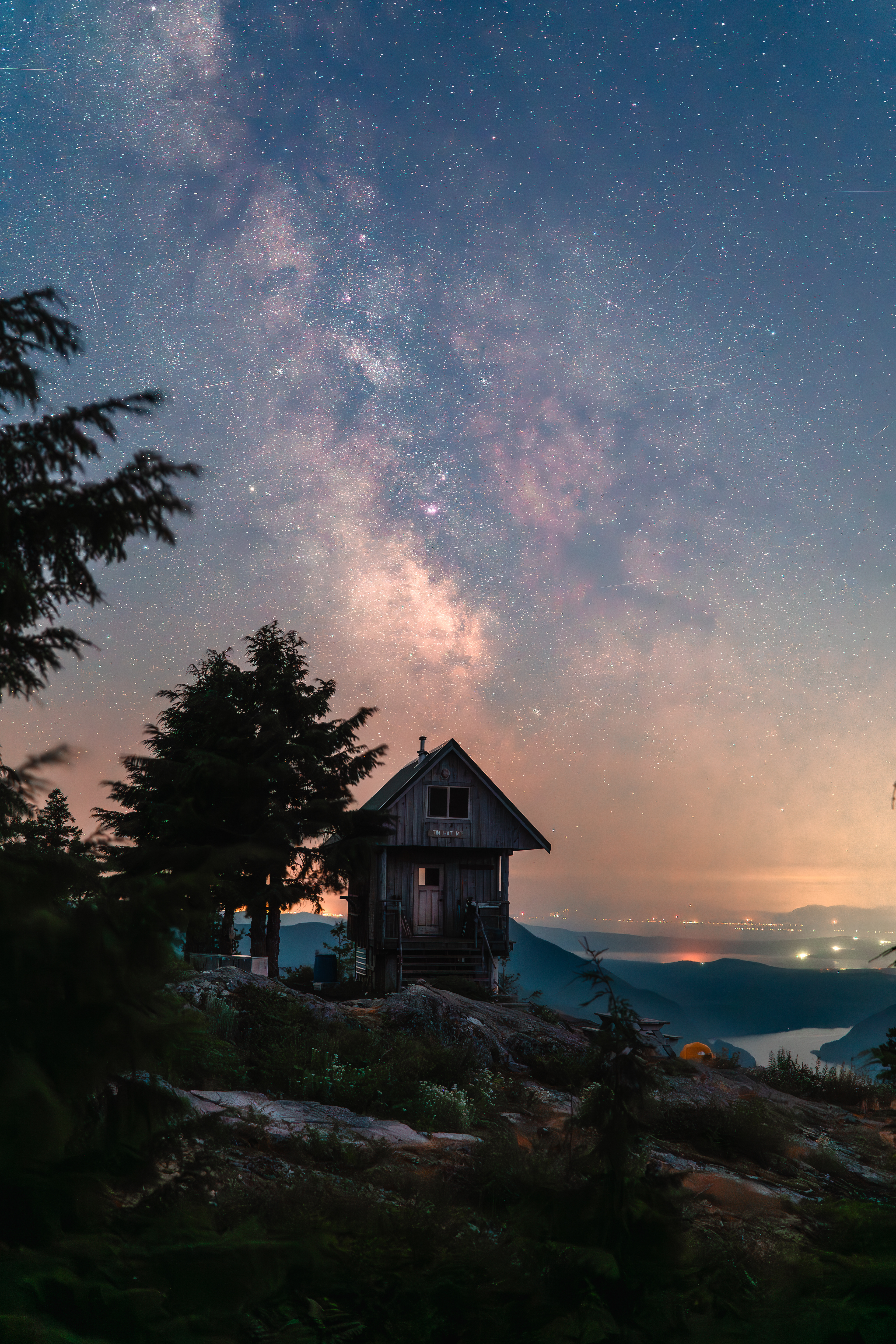 Tin Hat Hut shines under the stars along British Columbia's Sunshine Coast