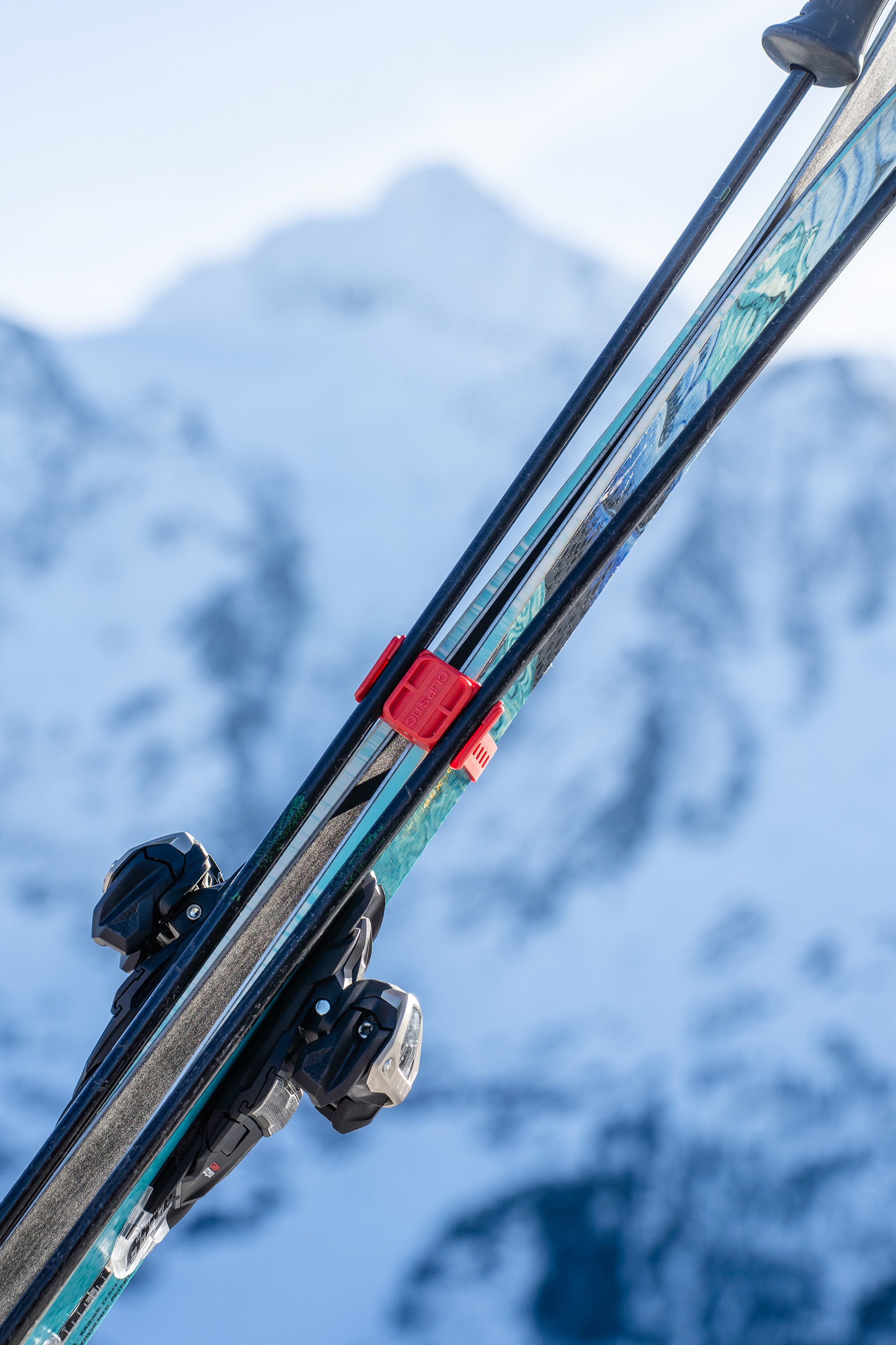 Campaign for Clipstic ski clips