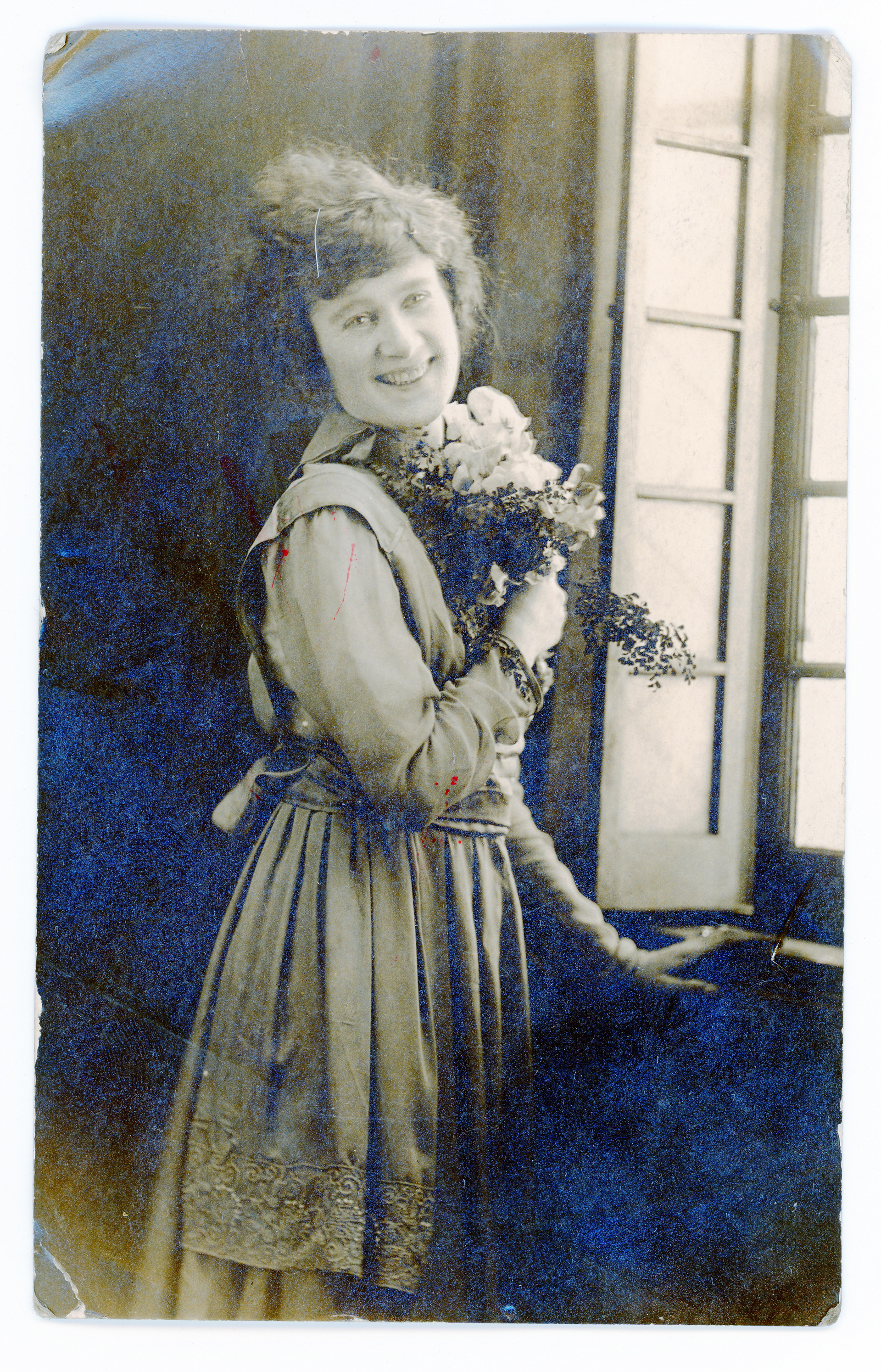 A Frances glamor shot