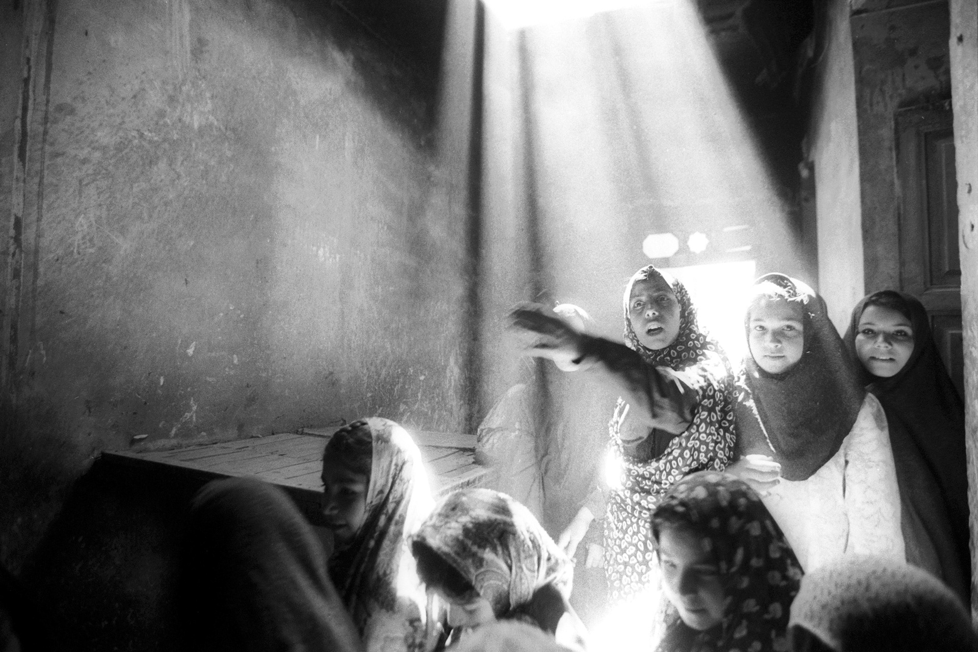 Afghan girls return to school 2002 after the Taliban rule of 96-2002