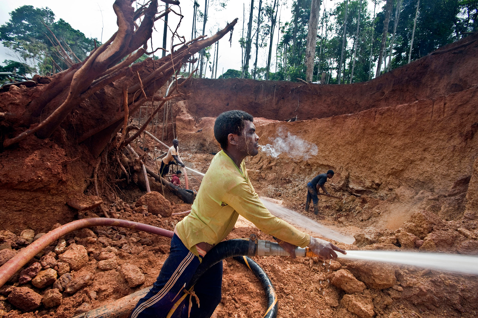 Amazon gold prospectors, Para State, Brazil, December 2009